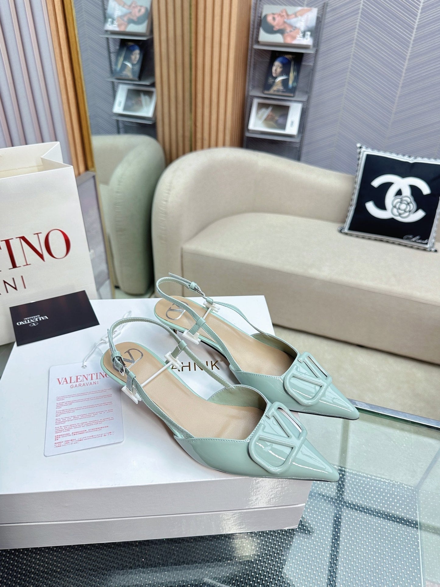 VLOGO SLINGBACK PUMP IN POWDER BLUE CALFSKIN LEATHER - 35 / 4 cm