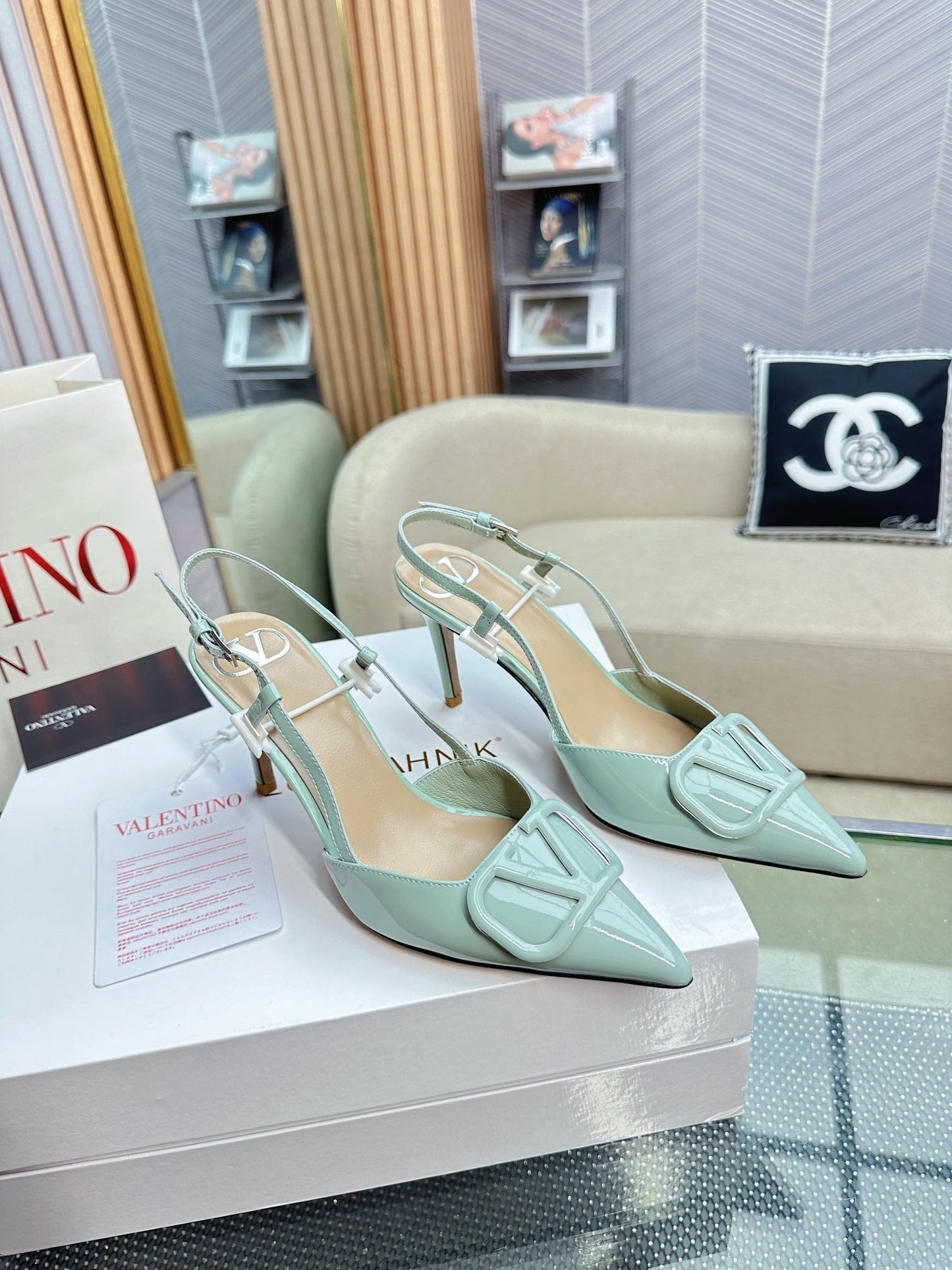 VLOGO SLINGBACK PUMP IN POWDER BLUE CALFSKIN LEATHER - 35 / 4 cm
