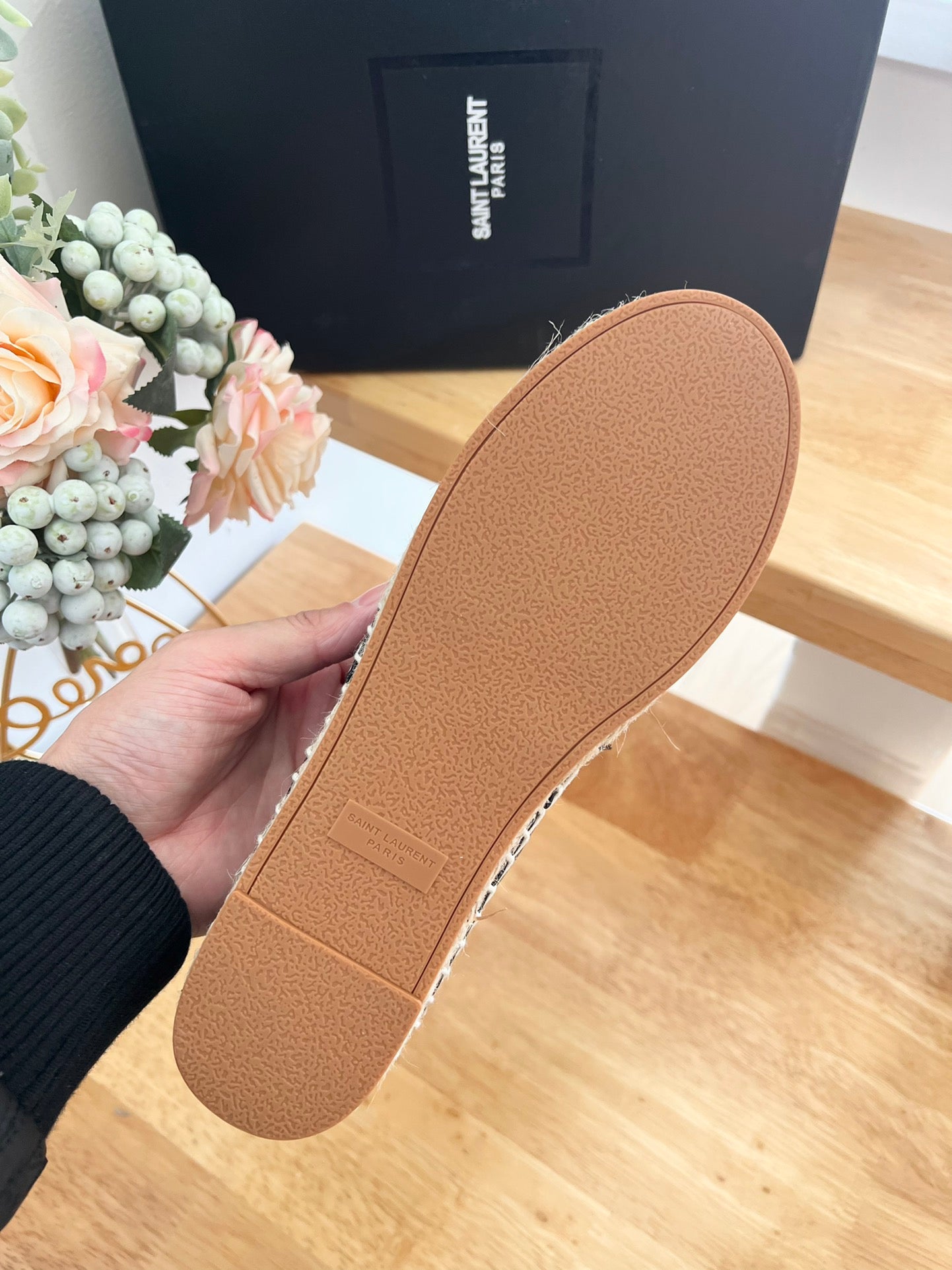 SL YVES EMBOSSED LOGO SLIP ON BLACK CALFSKIN - 35