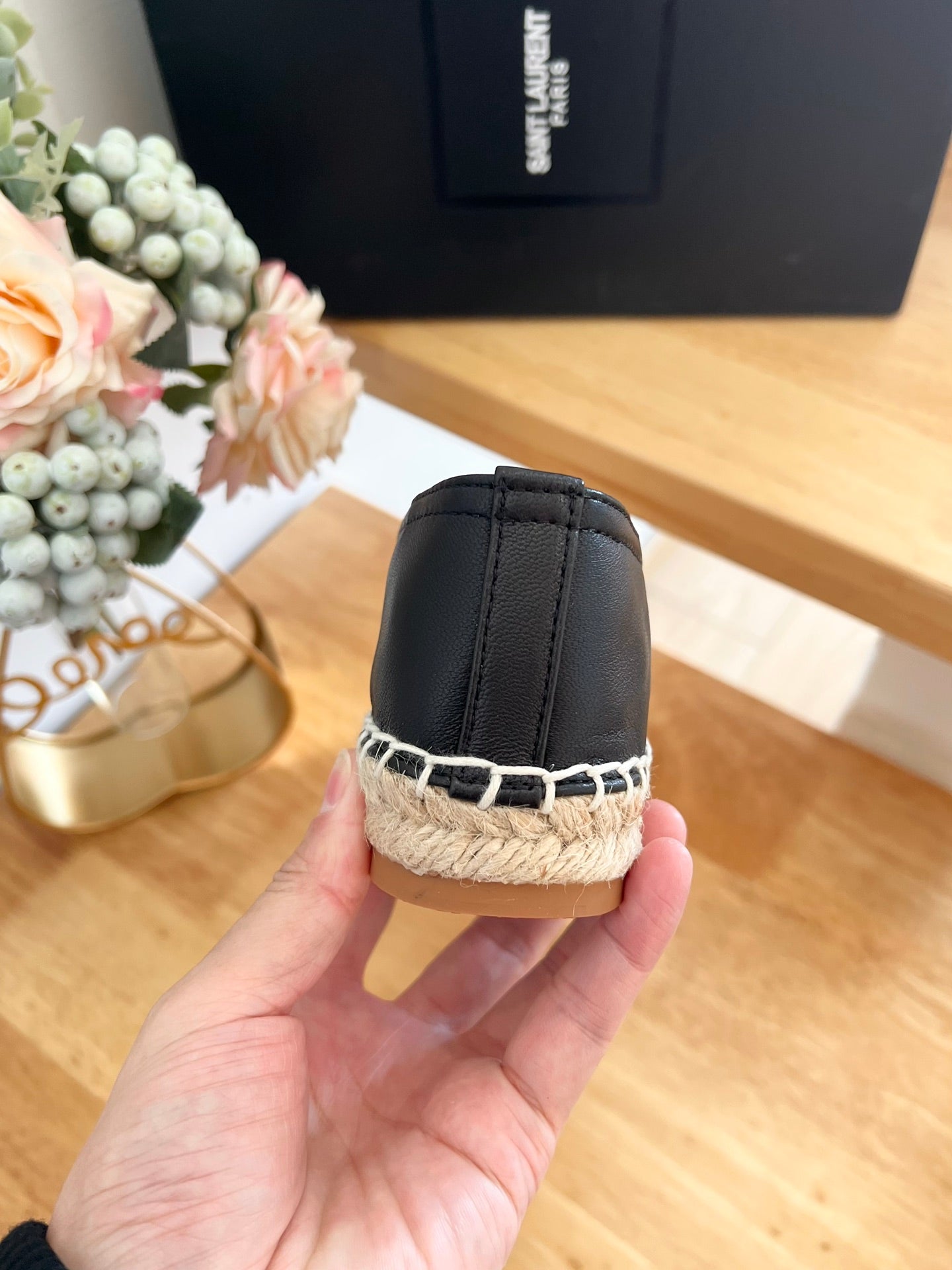 SL YVES EMBOSSED LOGO SLIP ON BLACK CALFSKIN - 35
