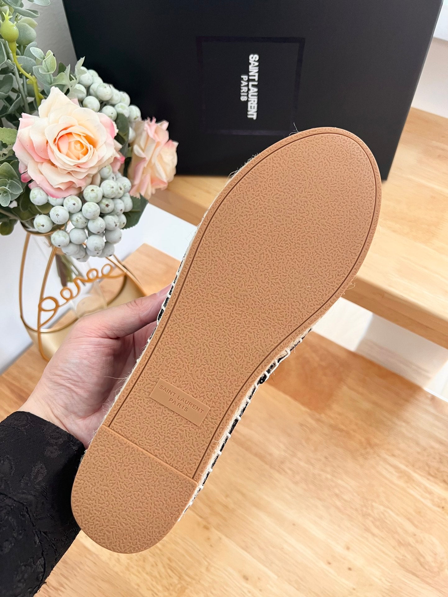 SL YVES LOGO SLIP ON BLACK CANVAS - 35