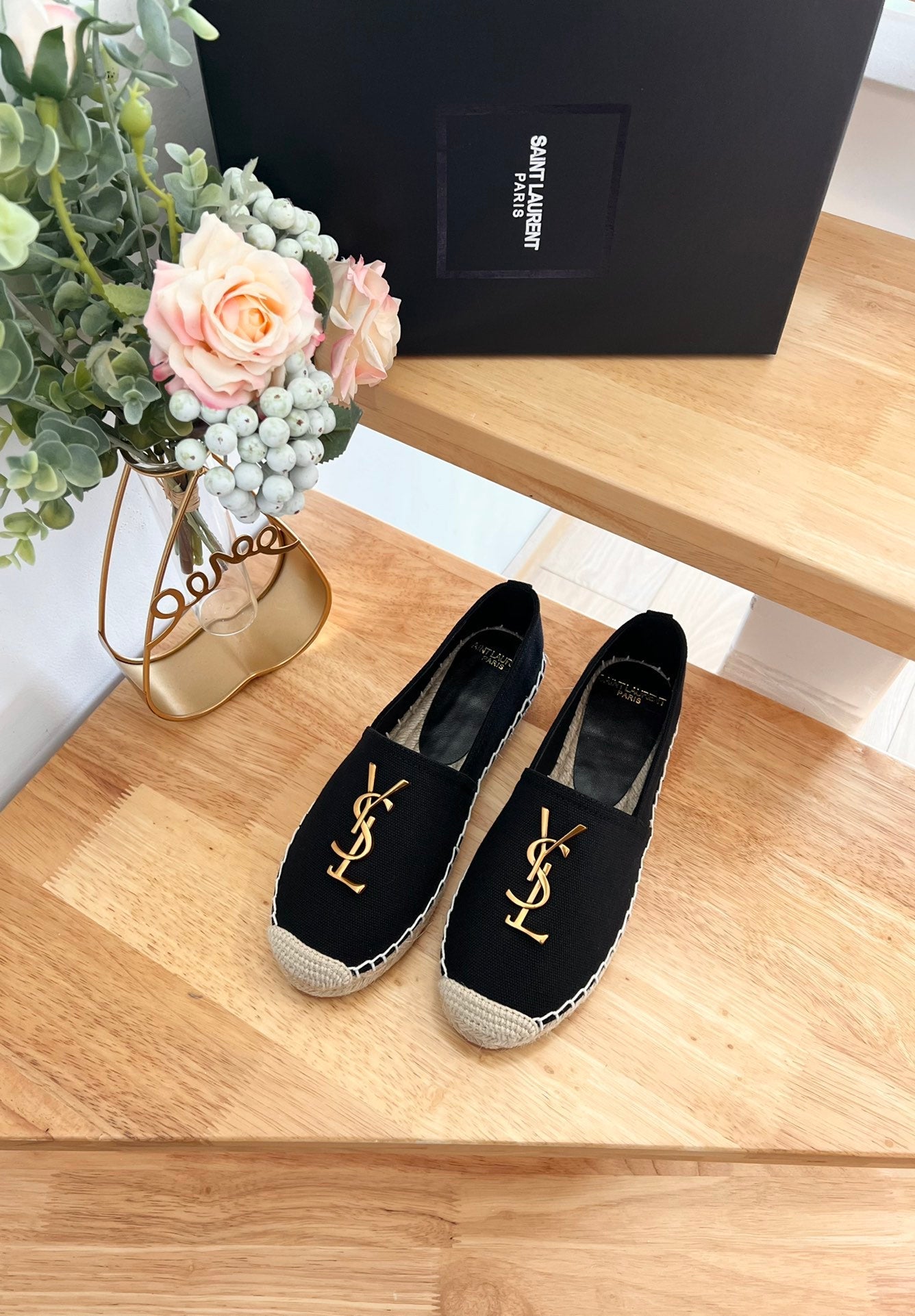 SL YVES LOGO SLIP ON BLACK CANVAS - 35