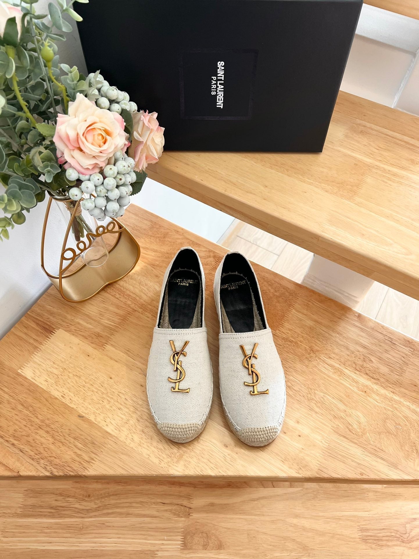 SL YVES LOGO SLIP ON CREAMY WHITE CANVAS - 35