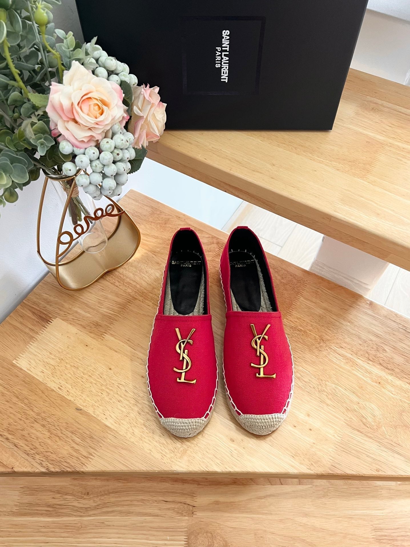 SL YVES LOGO SLIP ON RED CANVAS - 35