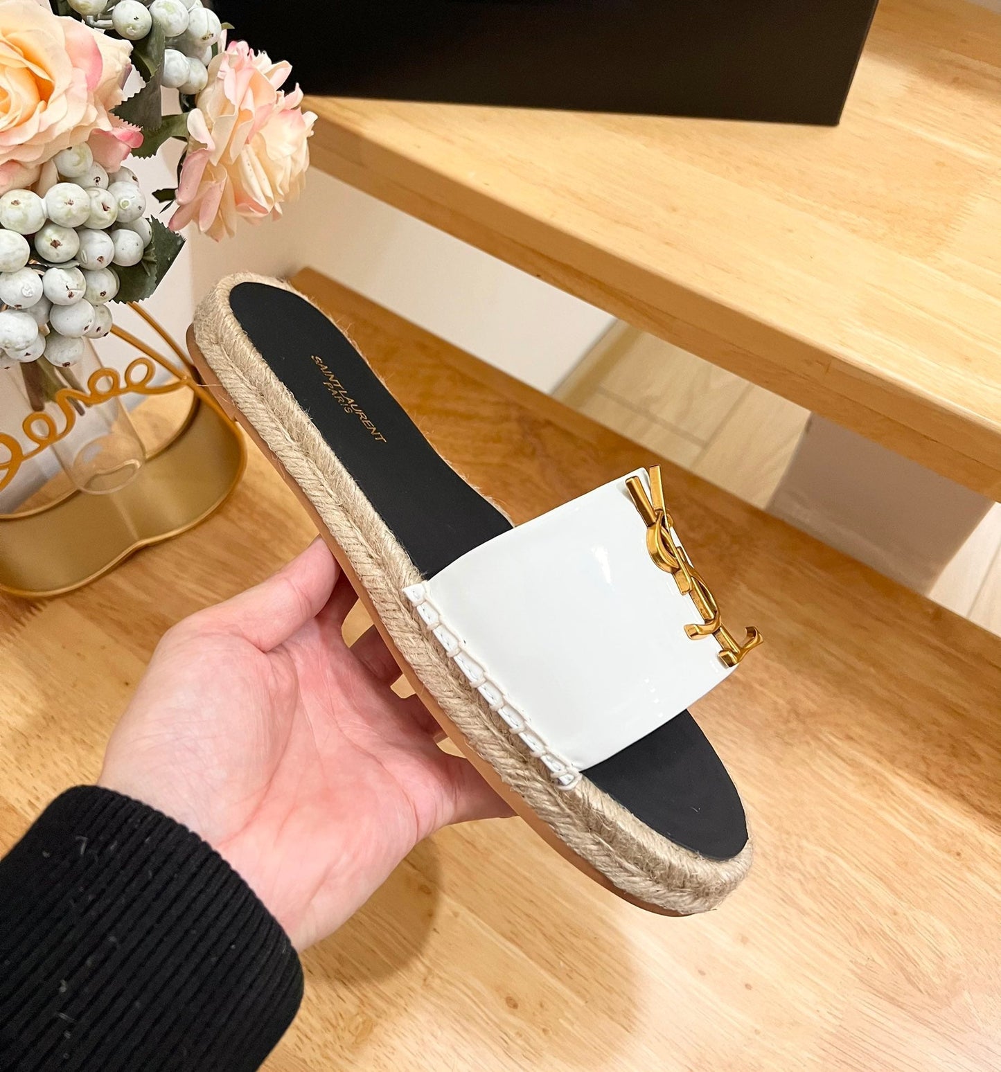 SL YVES LOGO SLIPPER BLACK AND WHITE CALFSKIN - 35