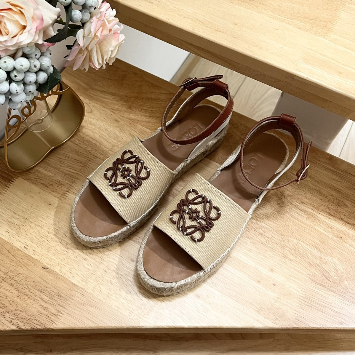 Loew Anagram Beige Brown Leather And Canvas Espadrille Sandals - 35