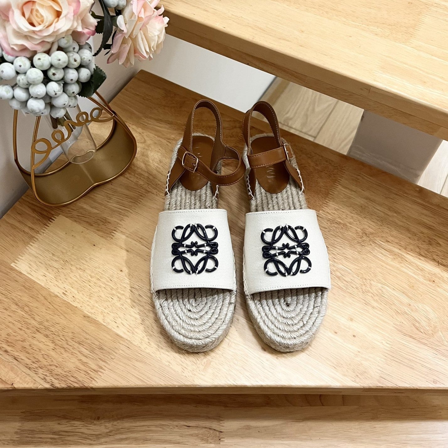 Loew Anagram Black logo White Brown Beige Leather And Canvas Espadrille Sandals - 35