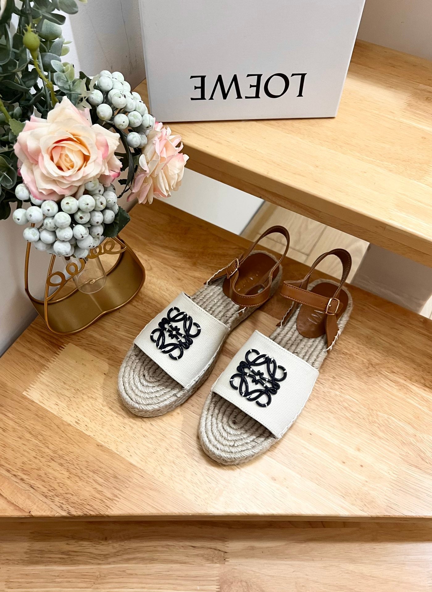 Loew Anagram Black logo White Brown Beige Leather And Canvas Espadrille Sandals - 35