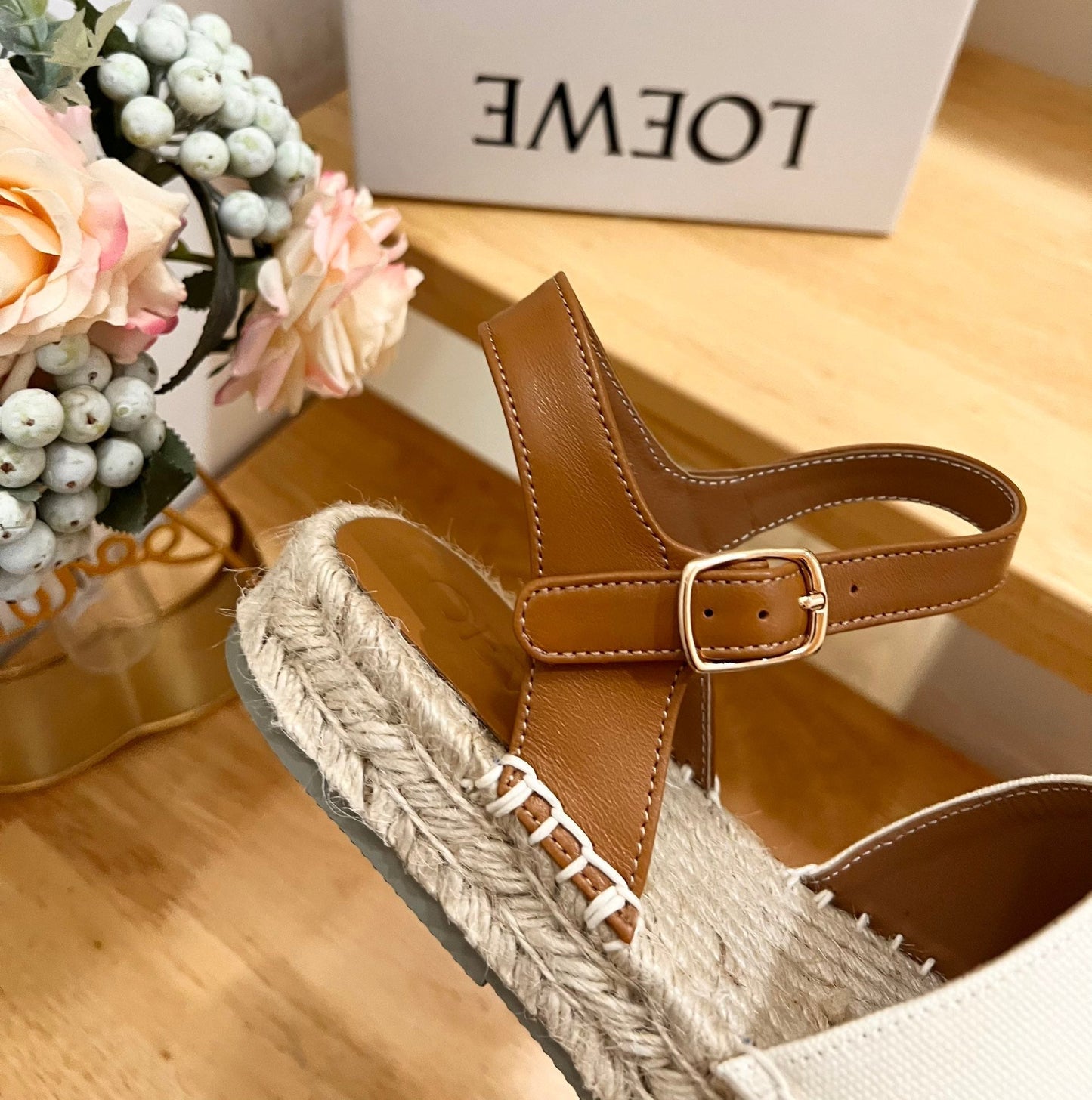 Loew Anagram Yellow logo White Brown Leather And Canvas Espadrille Sandals - 35