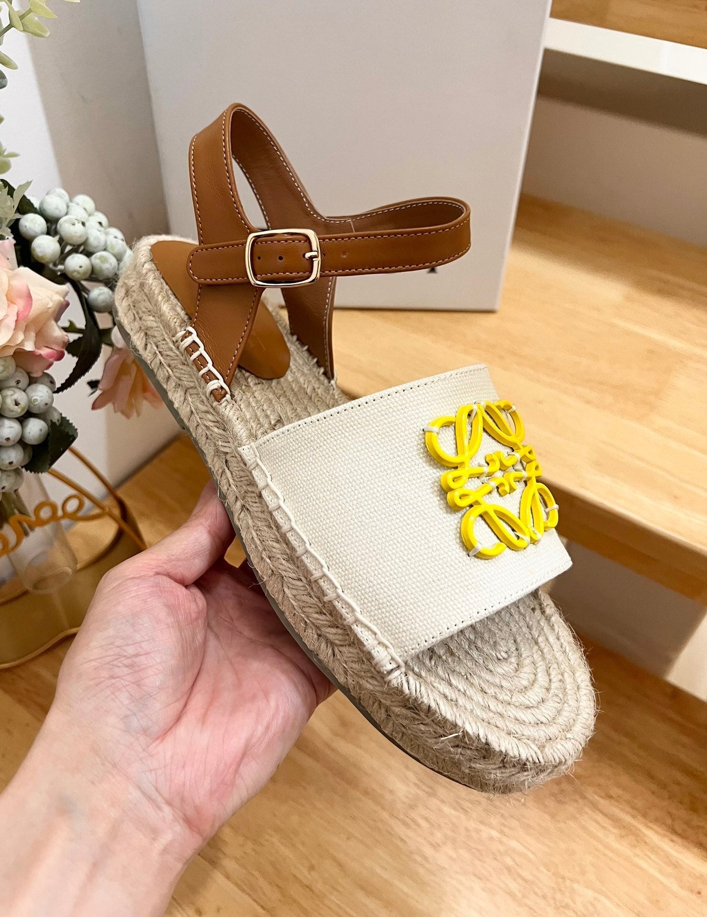 Loew Anagram Yellow logo White Brown Leather And Canvas Espadrille Sandals - 35