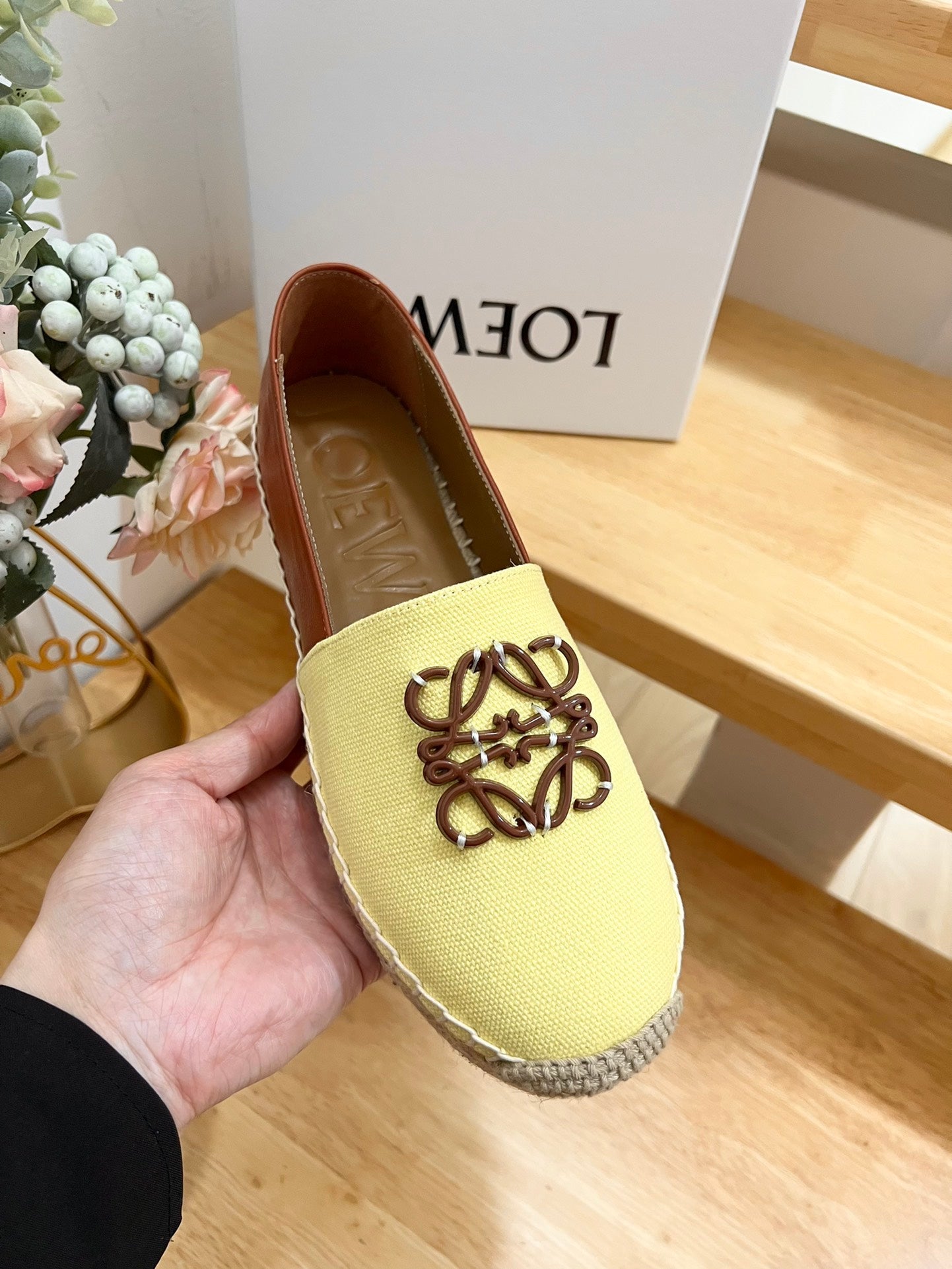 Loew Anagram Espadrille Yellow Brown Leather and Canvas - 35
