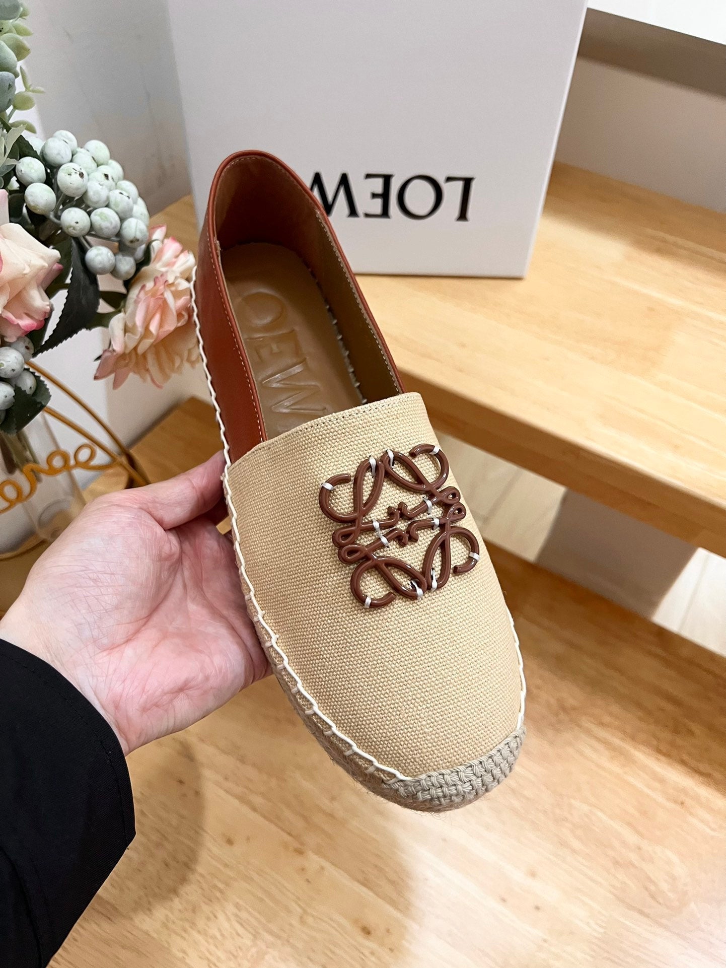 Loew Anagram Espadrille Beige Brown Leather and Canvas - 35