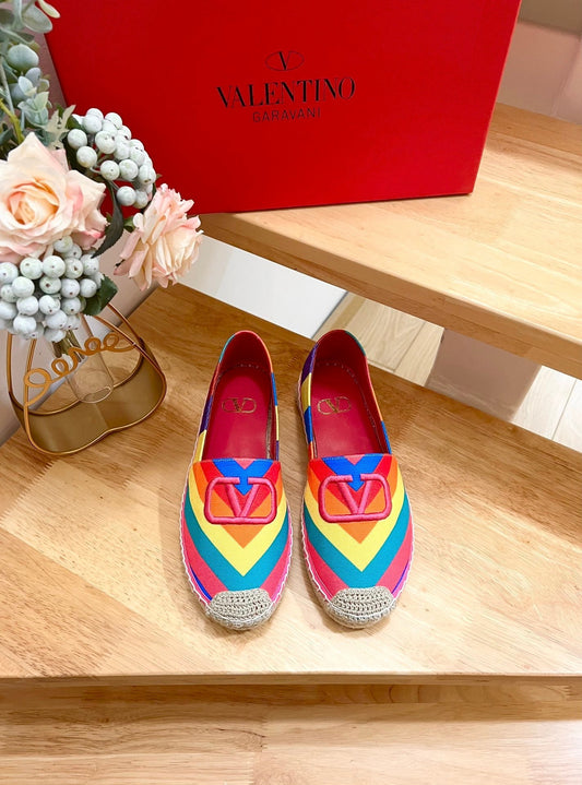 GARAVANI PRINTED COLORFUL CANVAS LOAFER WITH EMBROIDERED LOGO - 35