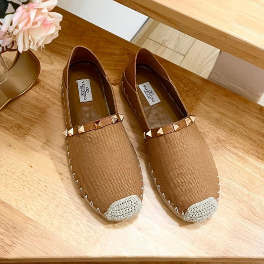 ROCKSTUD CIDER BROWN CANVAS ESPADRILLES - 36