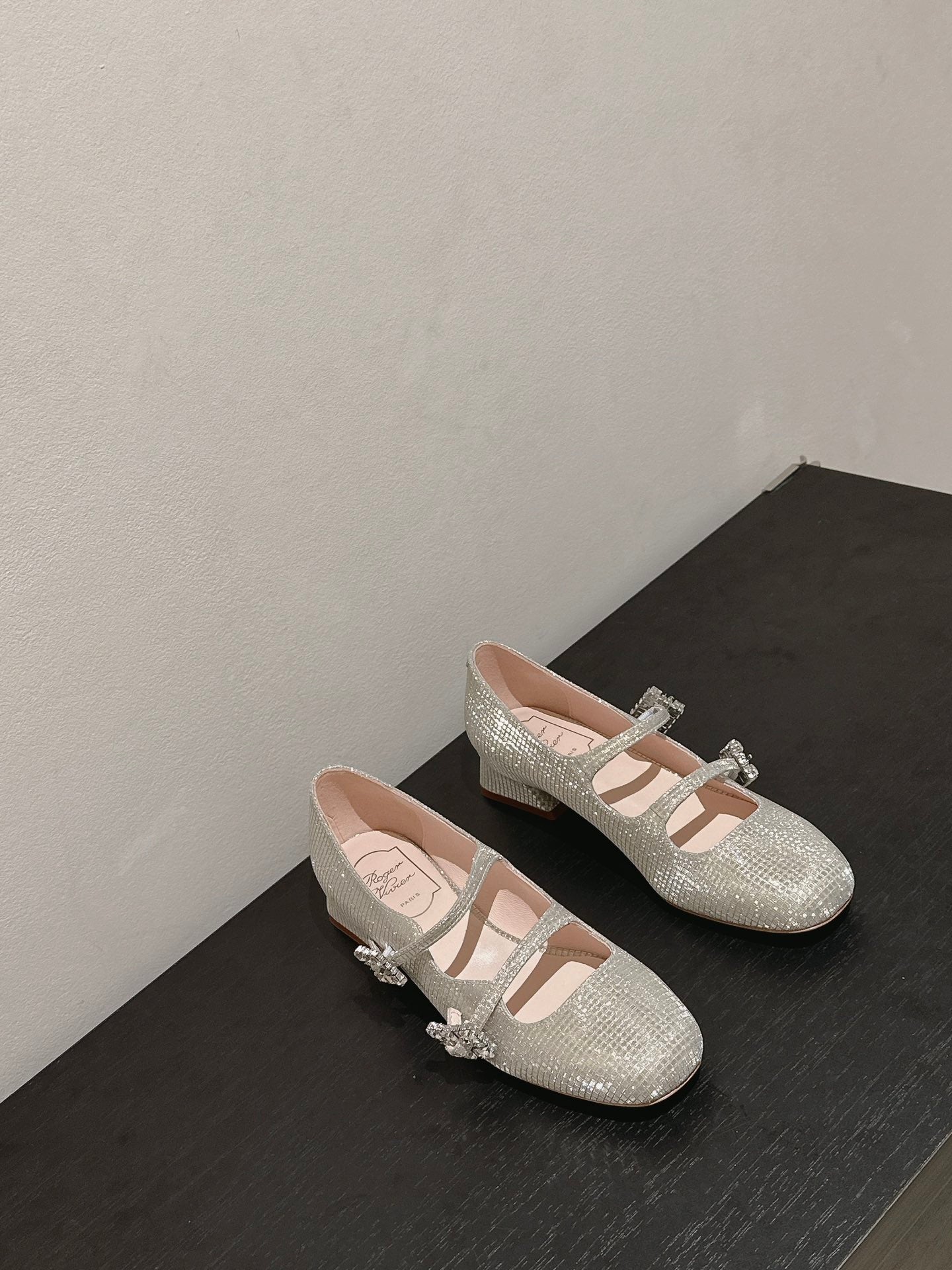 MINI TRES VIVIER STRASS BUCKLE BABIES BALLERINAS IN BEIGE CALFSKIN FULLY EMBELLISHED CRYSTALS - 35