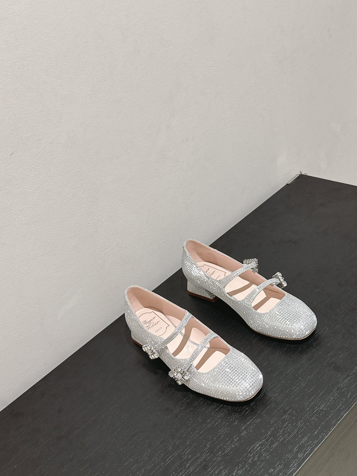 MINI TRES VIVIER STRASS BUCKLE BABIES BALLERINAS IN SILVER CALFSKIN FULLY EMBELLISHED CRYSTALS - 35