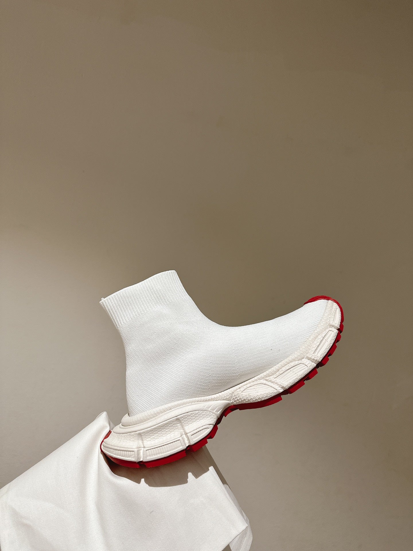 BALENCIAGA 25S SPEED TRAINER SNEAKERS 55 MM IN WHITE AND RED KNIT - 35