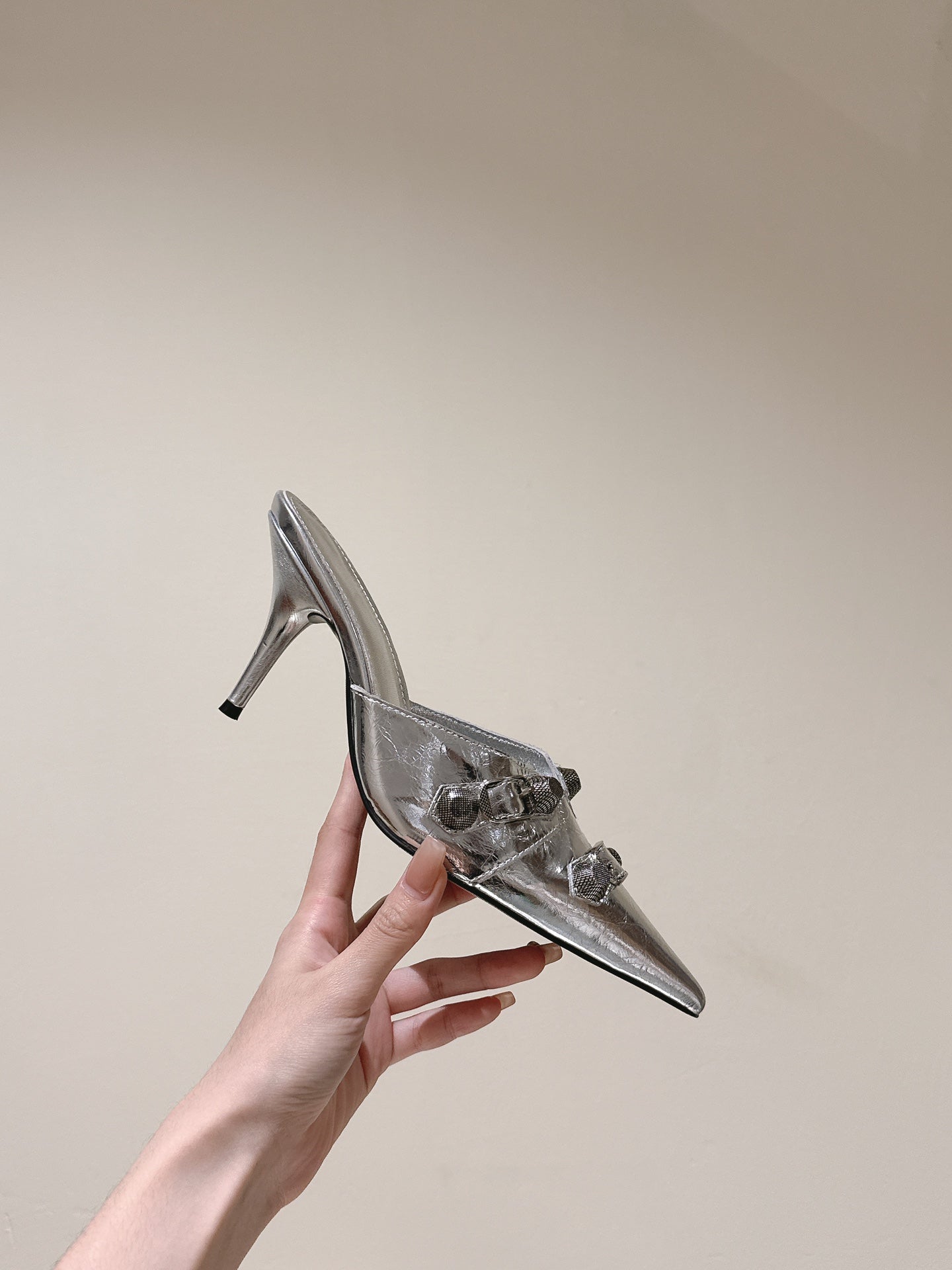 CAGOLE POINTED HIGH MULES IN SILVER SHINY CALFSKIN - 34