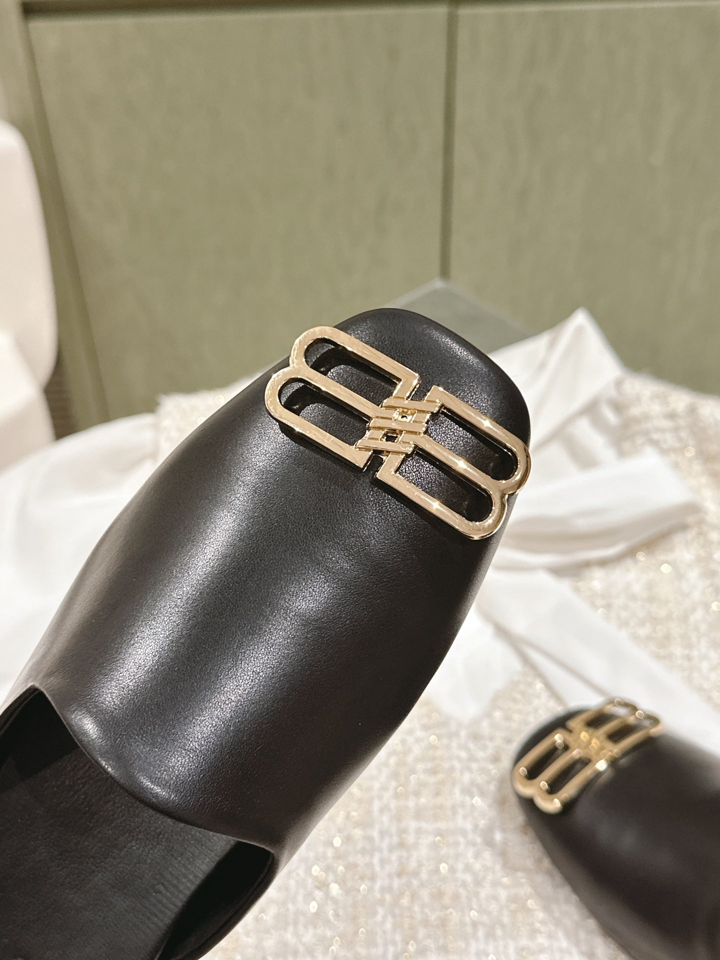 BLACK SHINY LAMBSKIN SQUARE TOE FLAT MULES GOLD BUCKLE - 34