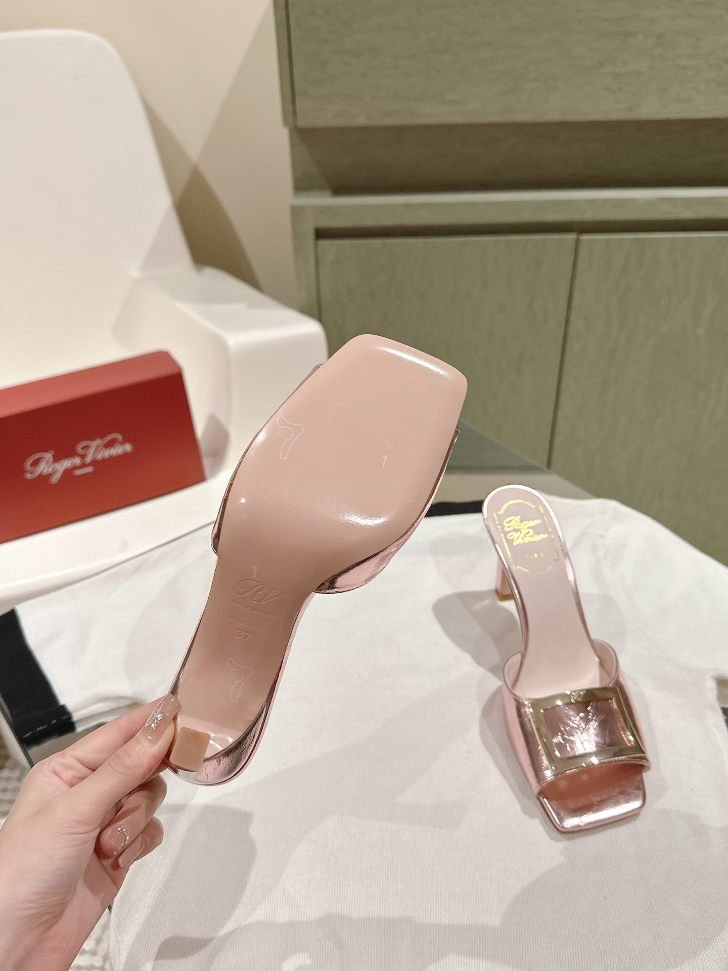 TRUMPET METALLIC MULES IN PINK PATENT CALFSKIN - 34