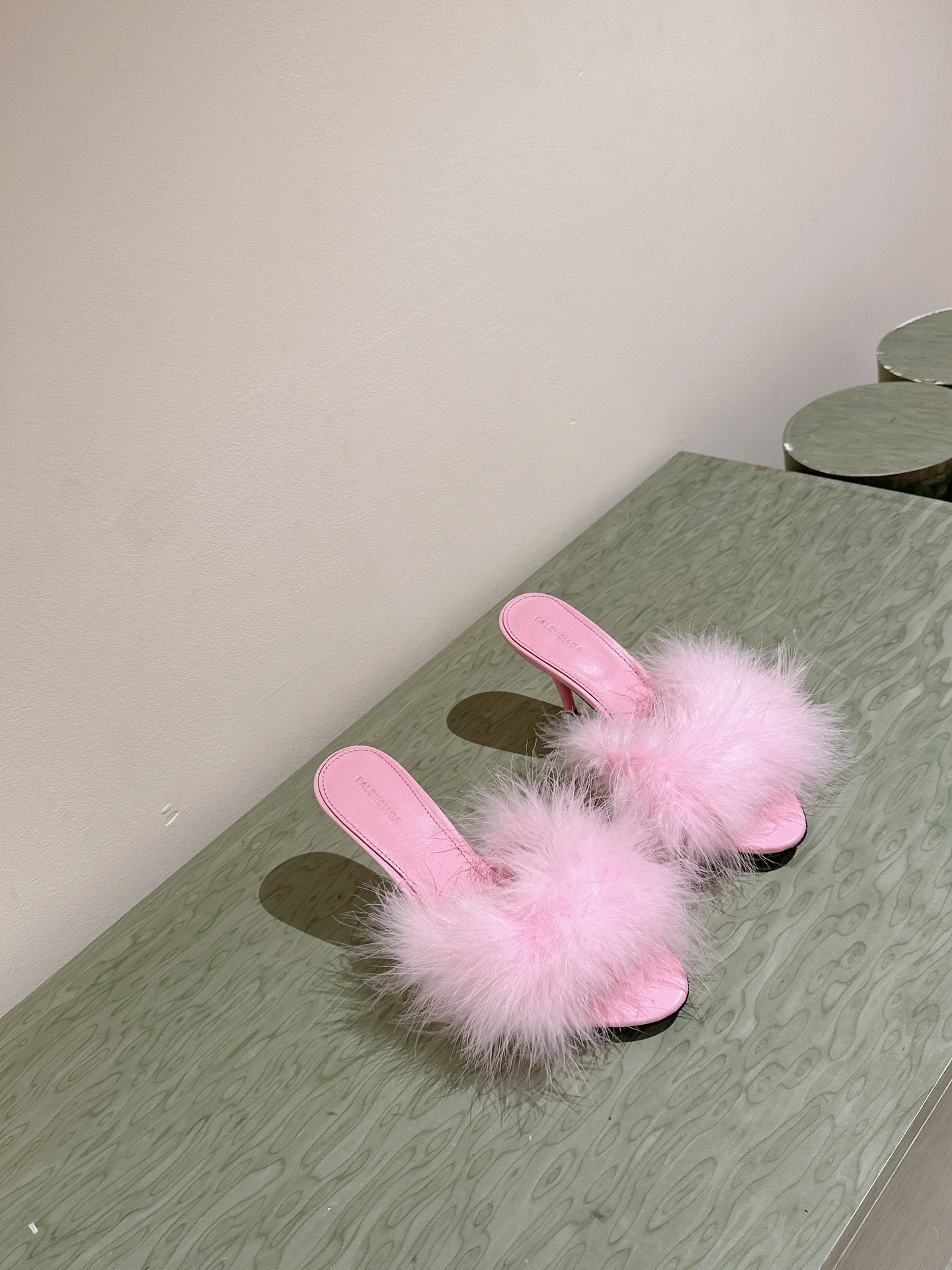 BALENCIAGA 25S HIGH-HEELED SANDALS 85 MM IN PINK FAUX FUR AND PU - 35