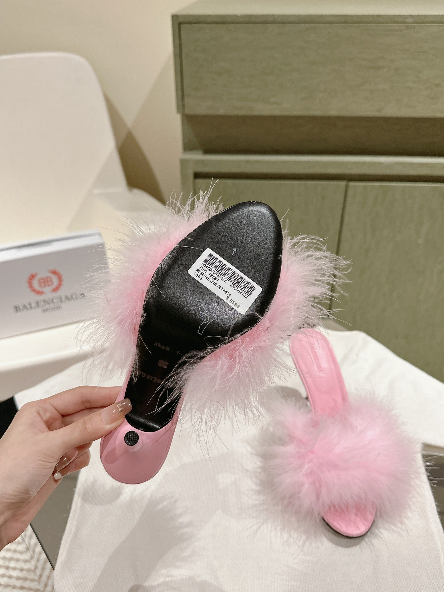 BALENCIAGA 25S HIGH-HEELED SANDALS 85 MM IN PINK FAUX FUR AND PU - 35