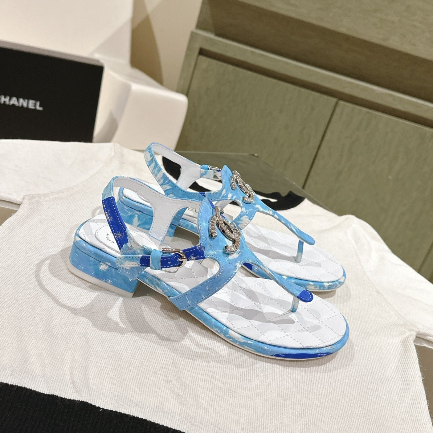 Chanel Velvet sandal blue - 35