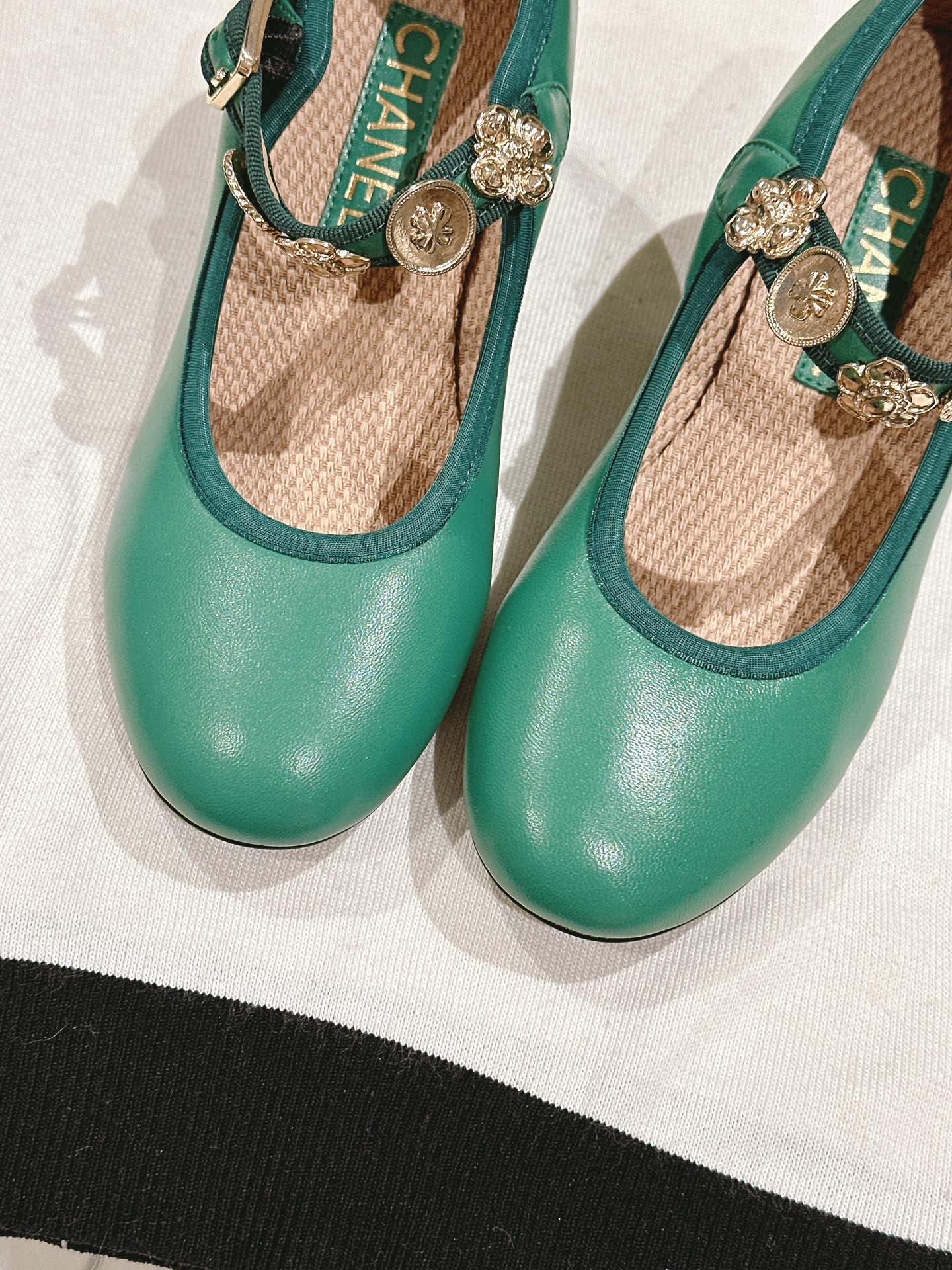CC HIGH MARY JANE SEA GREEN LAMBSKIN - 35