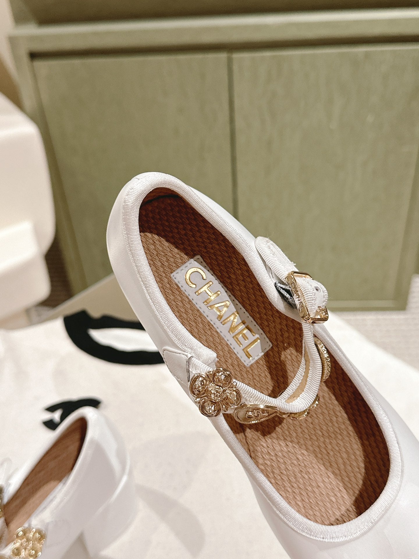 CC HIGH MARY JANE WHITE LAMBSKIN - 35