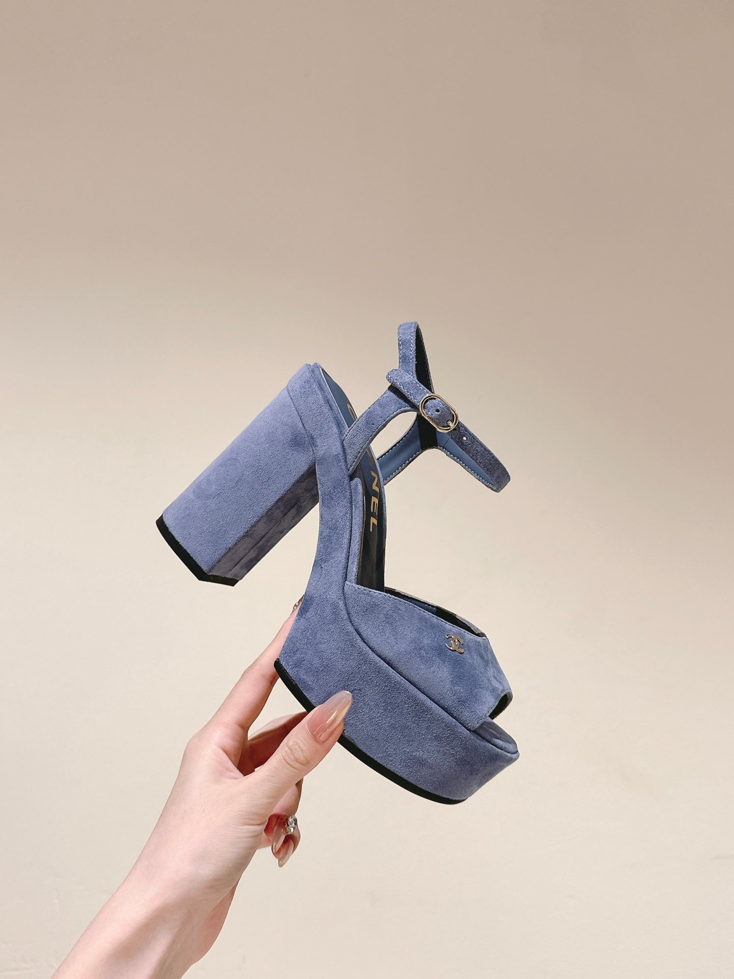 CC HIGH SANDAL SAPHIRE BLUE SUEDE CALFSKIN - 35