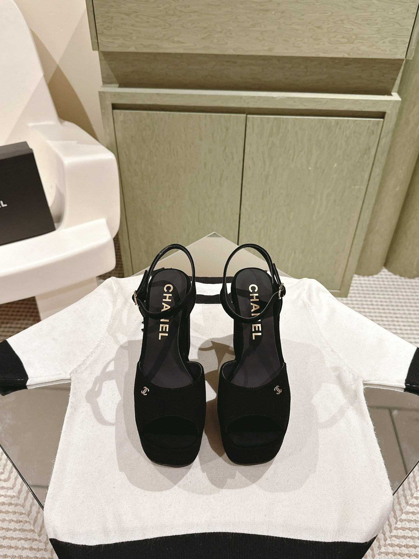 CC HIGH SANDAL BLACK SUEDE CALFSKIN - 35