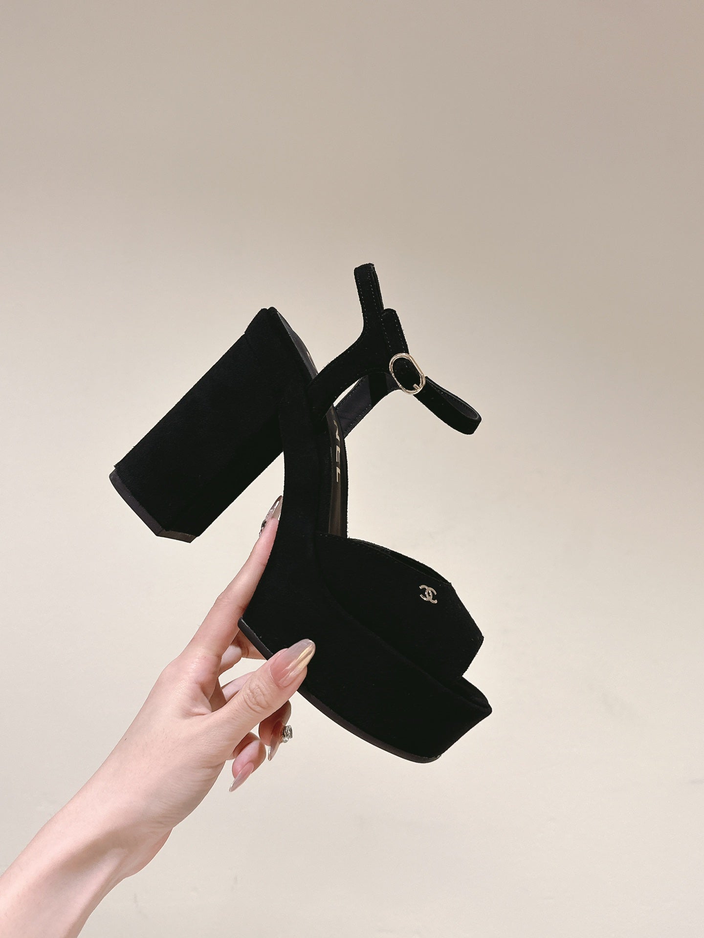 CC HIGH SANDAL BLACK SUEDE CALFSKIN - 35