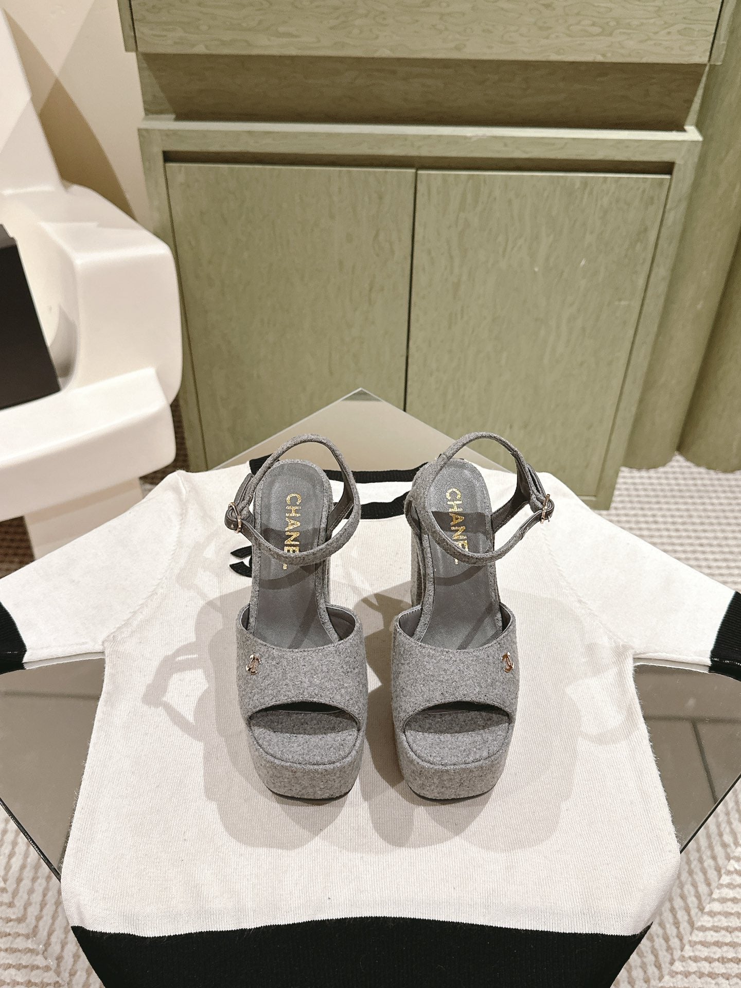 CC HIGH SANDAL GREY SUEDE CALFSKIN - 35