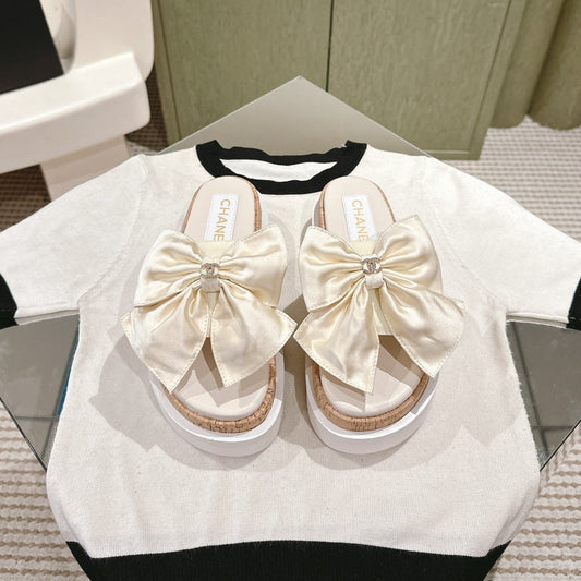CC SLIPPERS WITH SILK BOW IN WHITE COWHIDE - 34