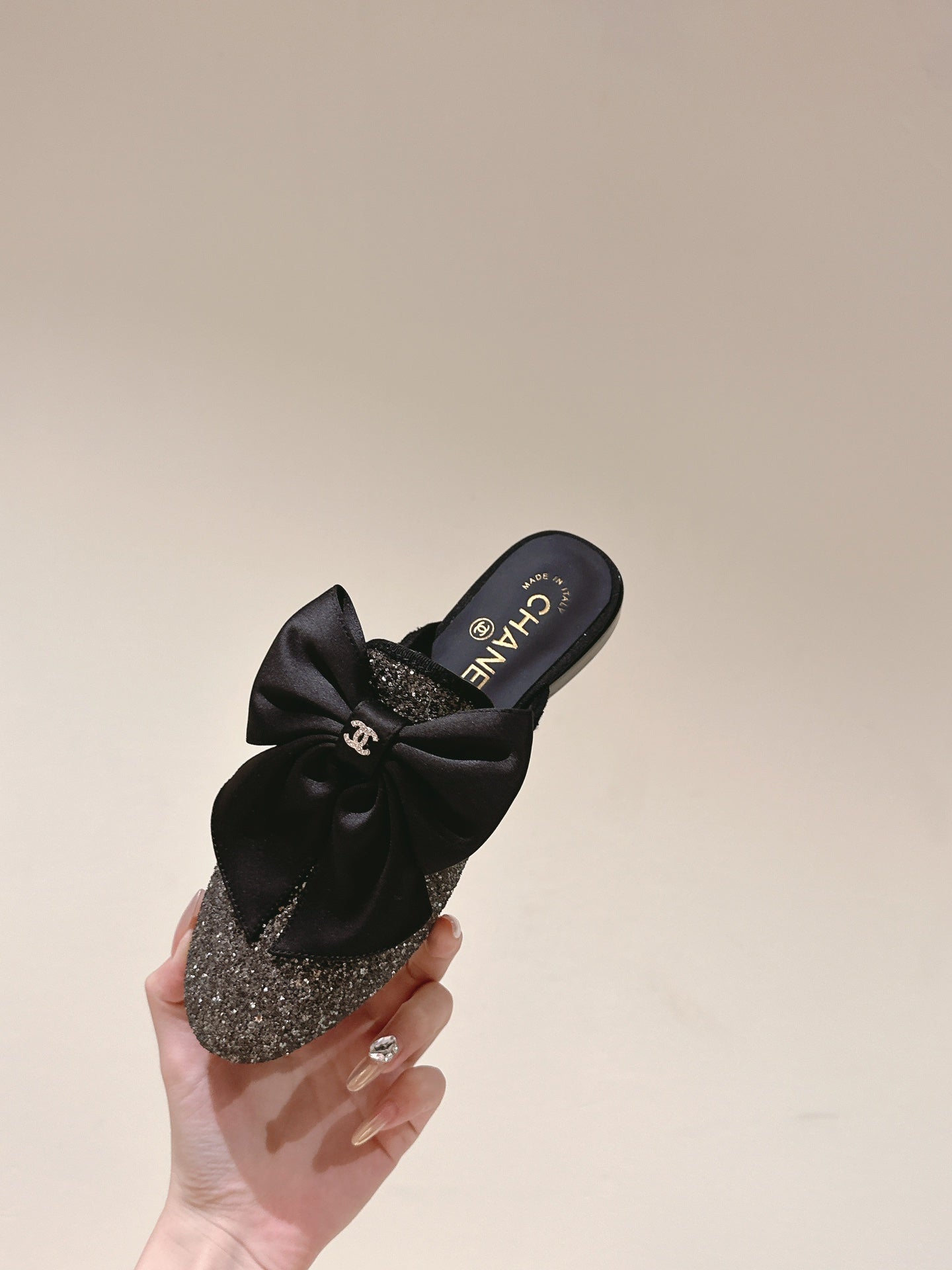 CC JEWELED MULE WITH SILK BOW AND BLACK LAMBSKIN - 35