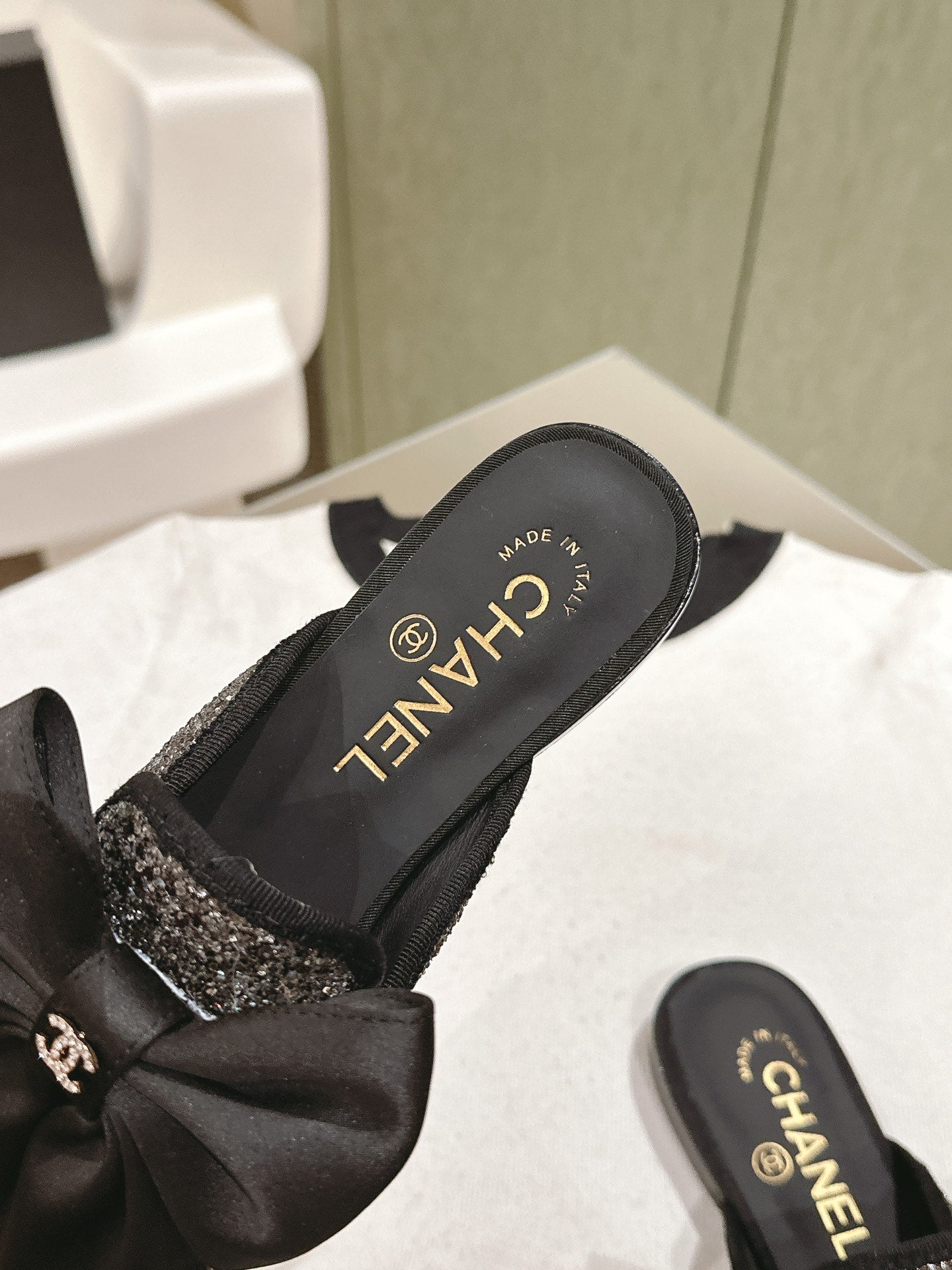 CC JEWELED MULE WITH SILK BOW AND BLACK LAMBSKIN - 35