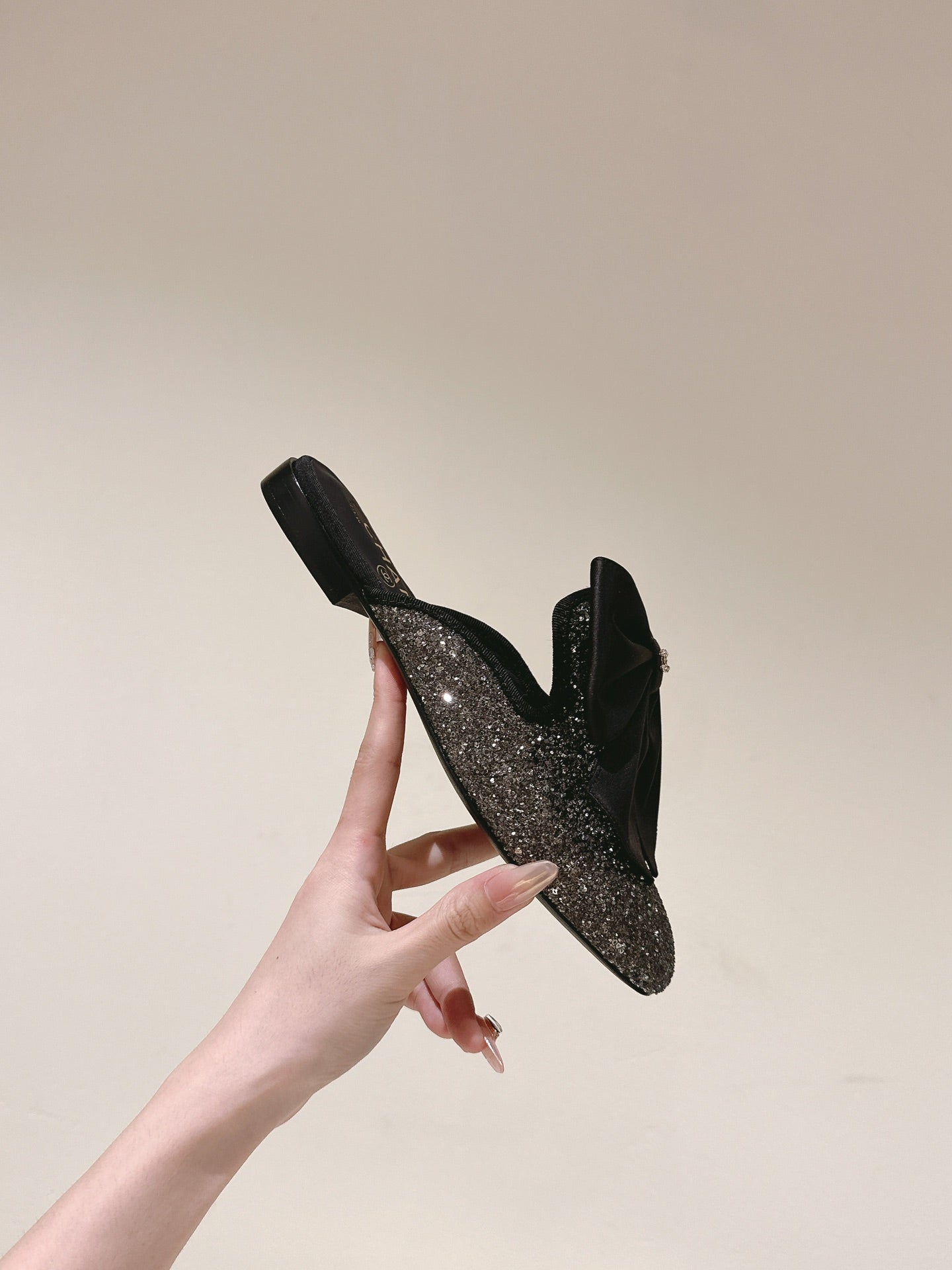 CC JEWELED MULE WITH SILK BOW AND BLACK LAMBSKIN - 35