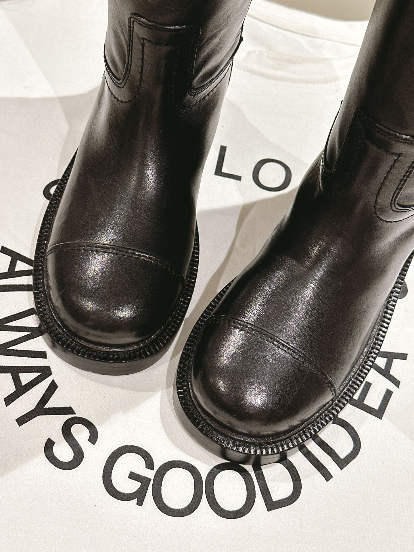 CC HIGH BOOTS BLACK CALFSKIN - 35