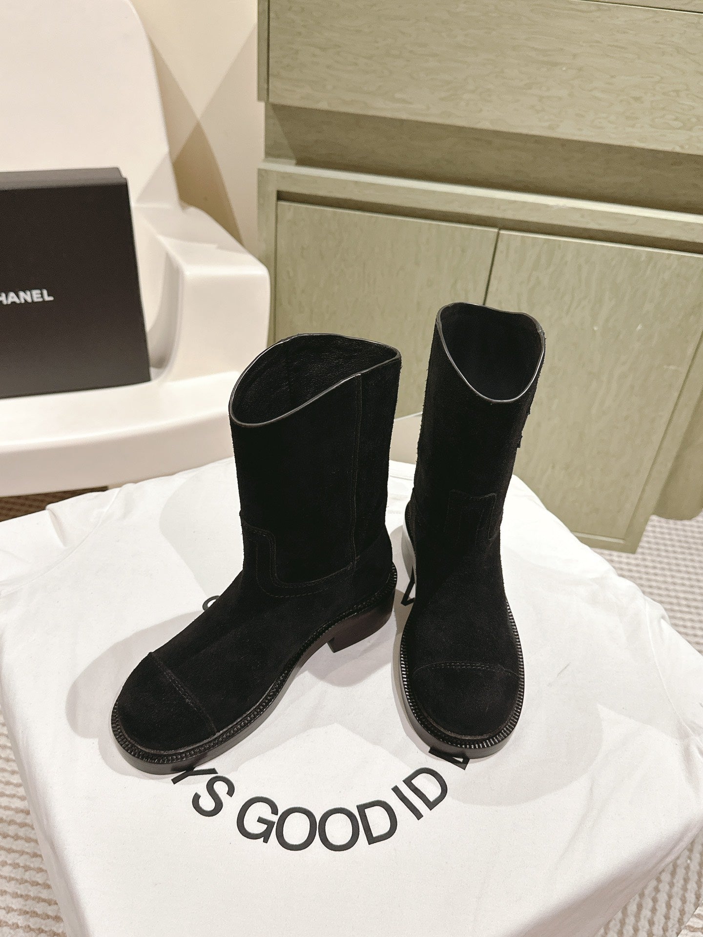 CC SHORT BOOTS BLACK SUEDE CALFSKIN - 35