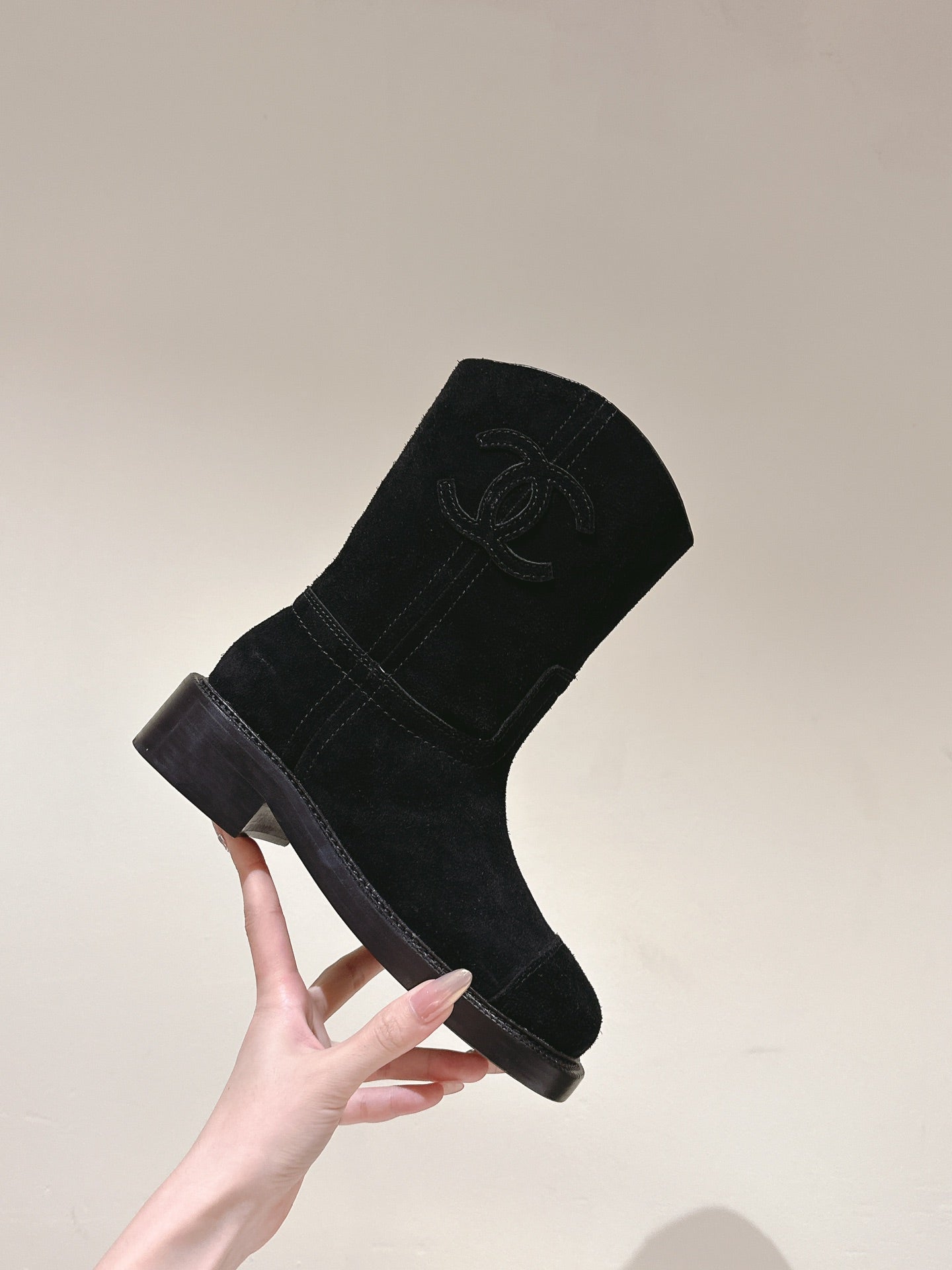 CC SHORT BOOTS BLACK SUEDE CALFSKIN - 35