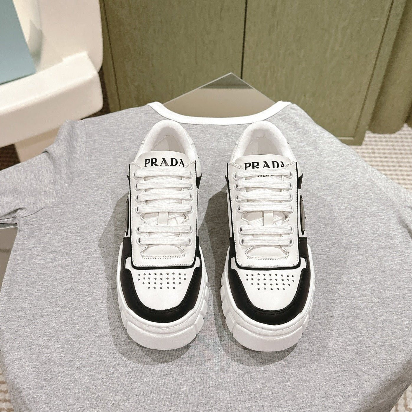 PRA FLATFORM SNEAKERS BLACK AND WHITE CALFSKIN - 35