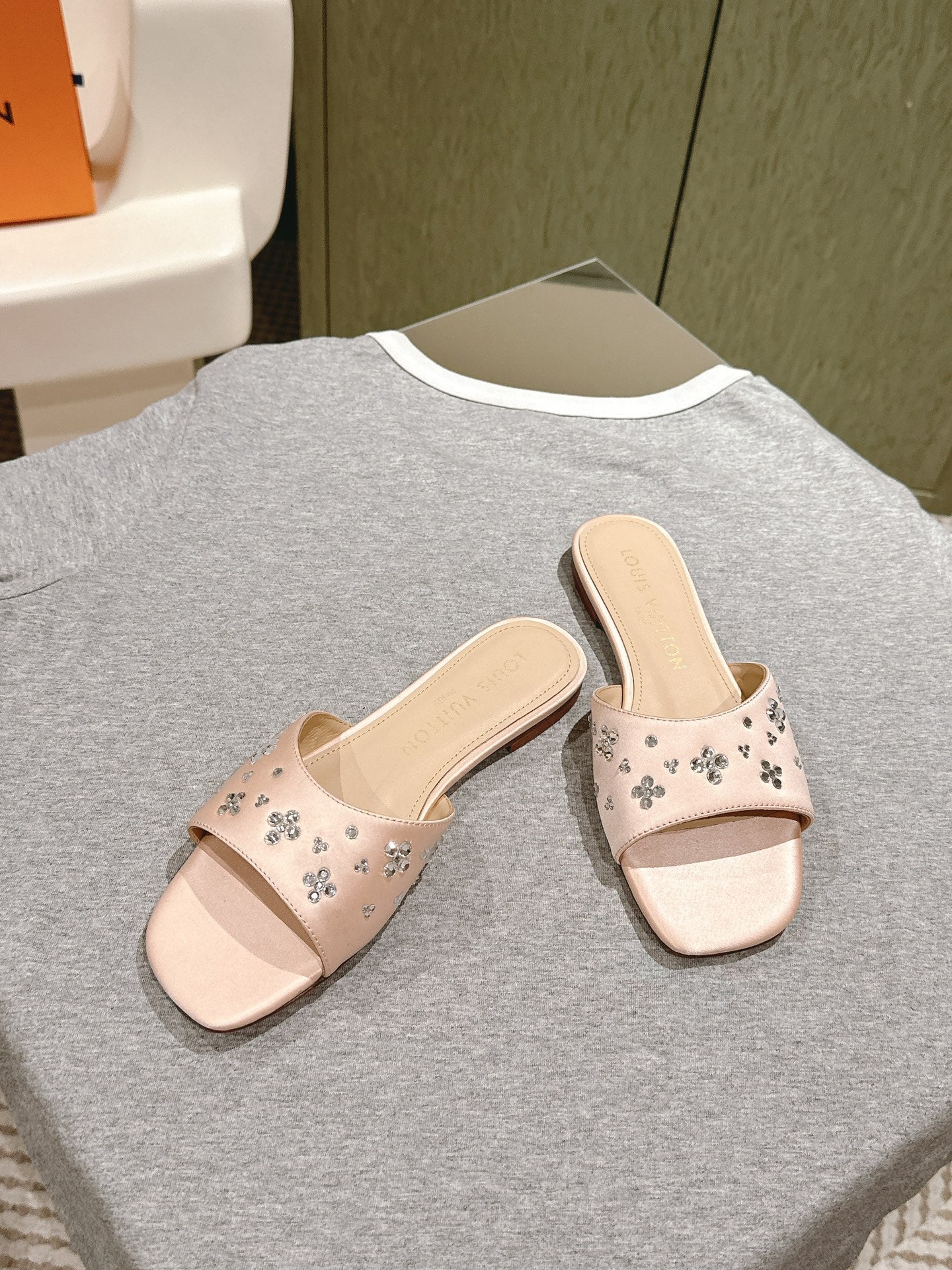 LV WOMEN FLAT MULE IN ALMOND BEIGE SATIN WITH RHINESTONE - 35