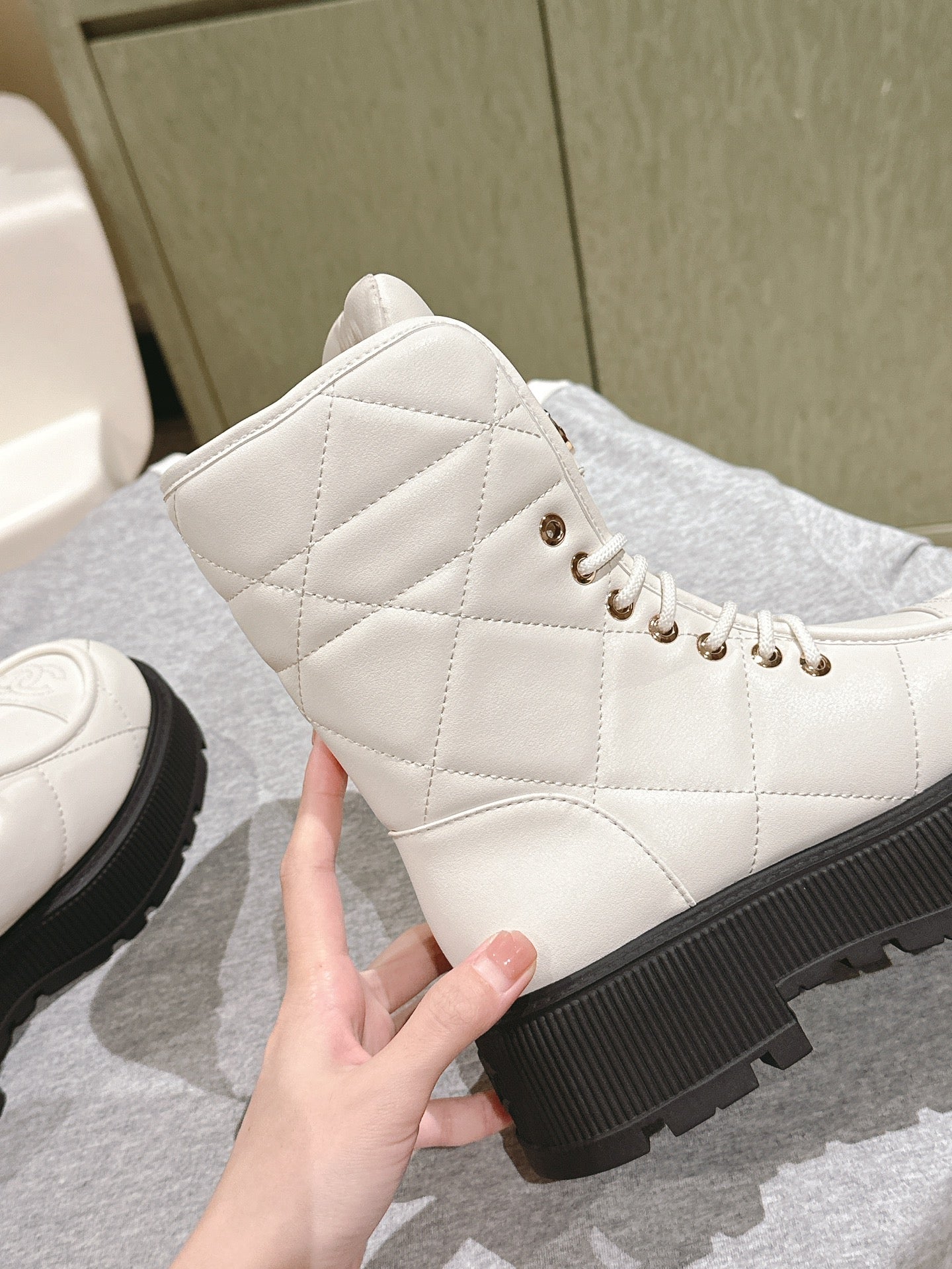 MARTIN BOOTS IN WHITE EMBROIDERED CALFSKIN - 35