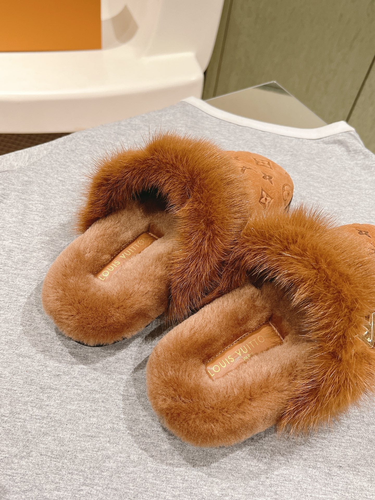 COSY FLAT COMFORT CLOG IN BRONZE BROWN MONOGRAM LAMB WOOL AND MINK FUR - 35