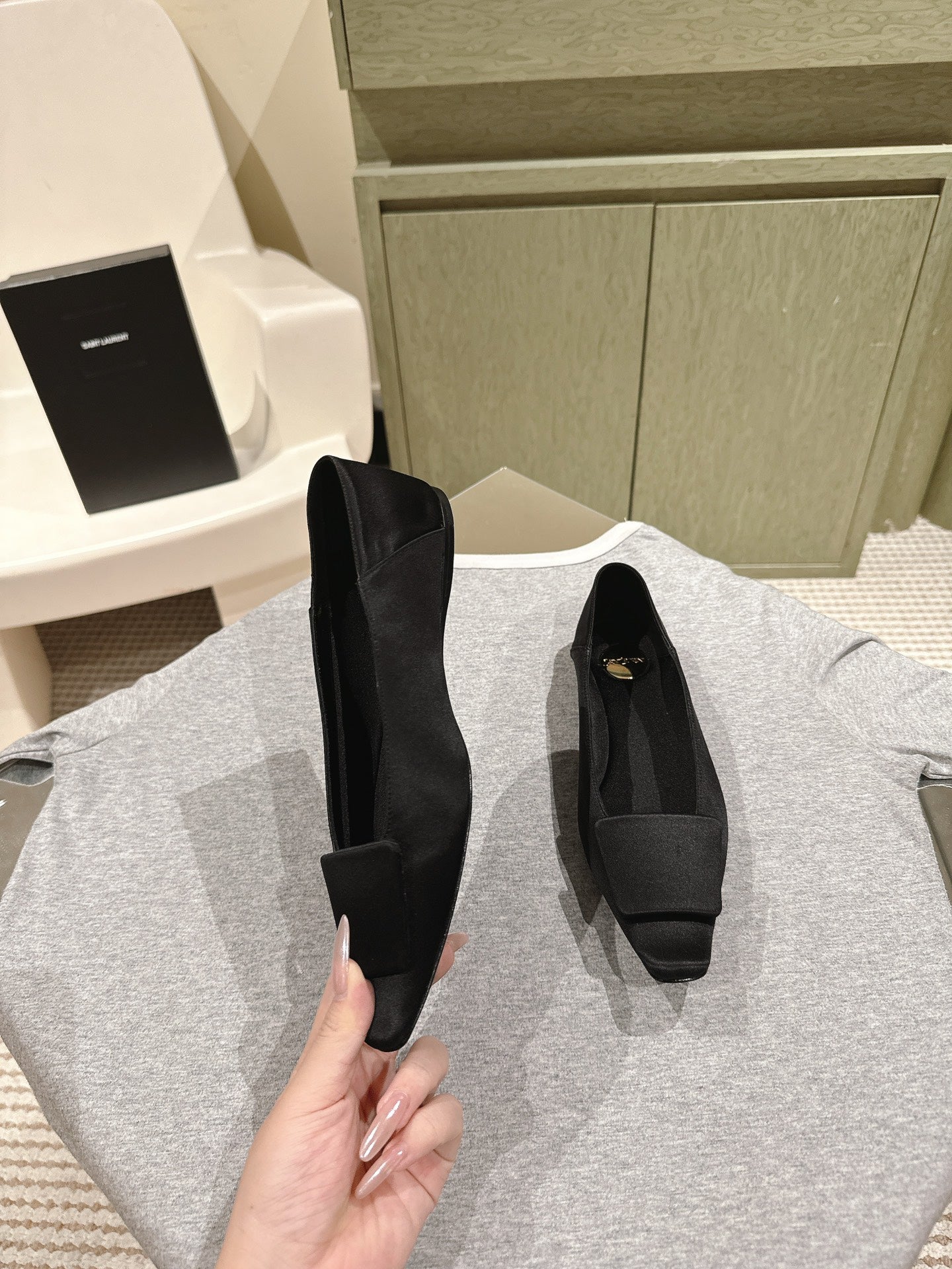 BALLERINA FLATS IN BLACK SATIN - 35
