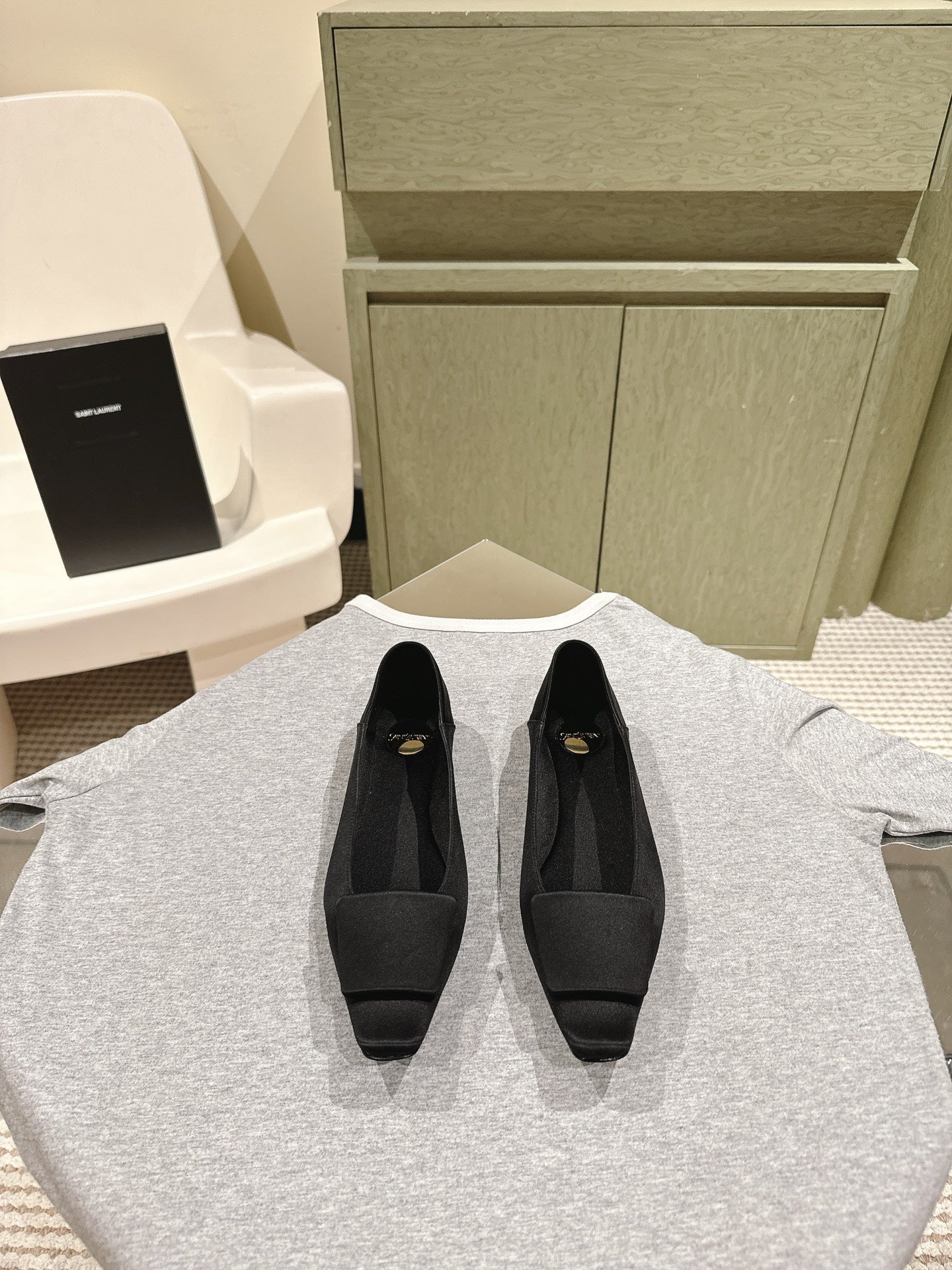 BALLERINA FLATS IN BLACK SATIN - 35