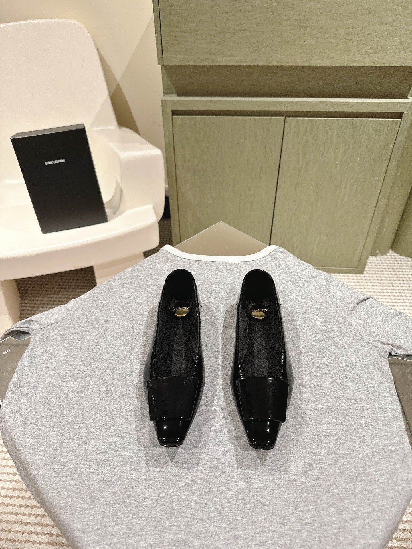 BALLERINA FLATS IN BLACK PATENT CALFSKIN - 35