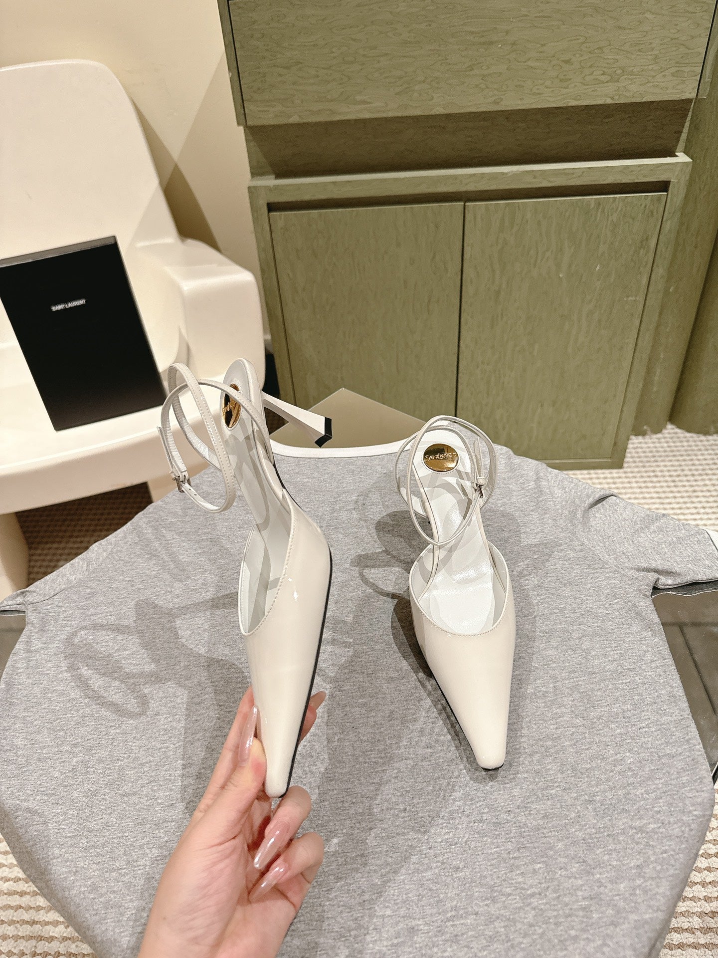 AIMÉE HIGH 8 CM SLINGBACK PUMPS IN WHITE PATENT CALFSKIN - 35