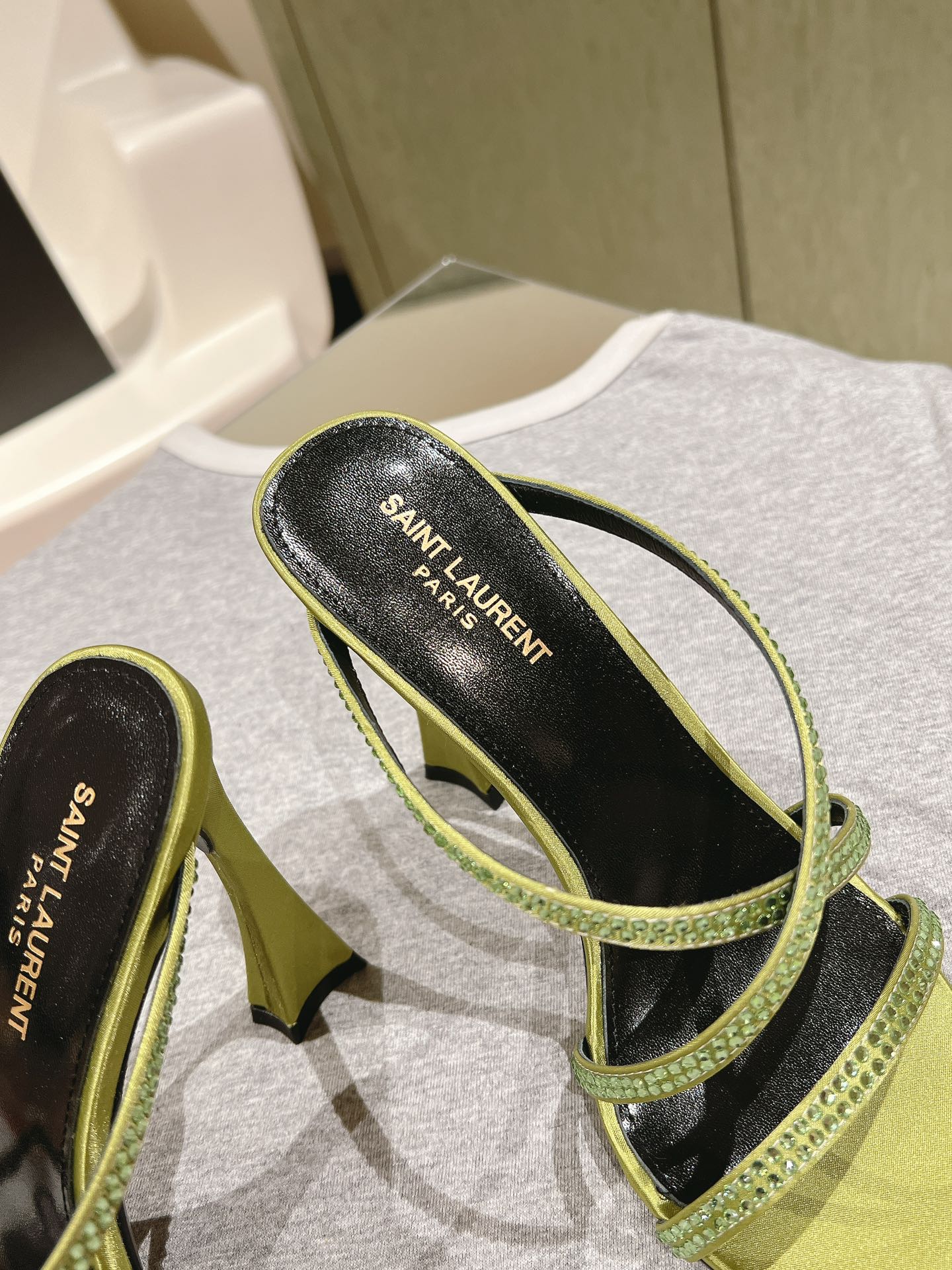 HIGH HEEL MULE 10 CM IN OLIVE GREEN SATIN WITH RHINESTONES - 35