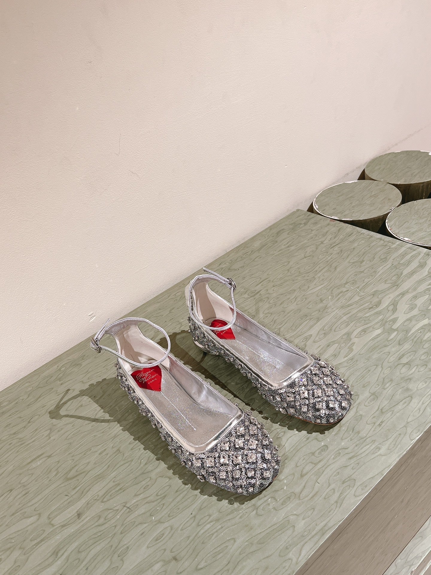 BALLERINAS IN SILVER FABRIC WITH CRYSTAL DETAILING - 35